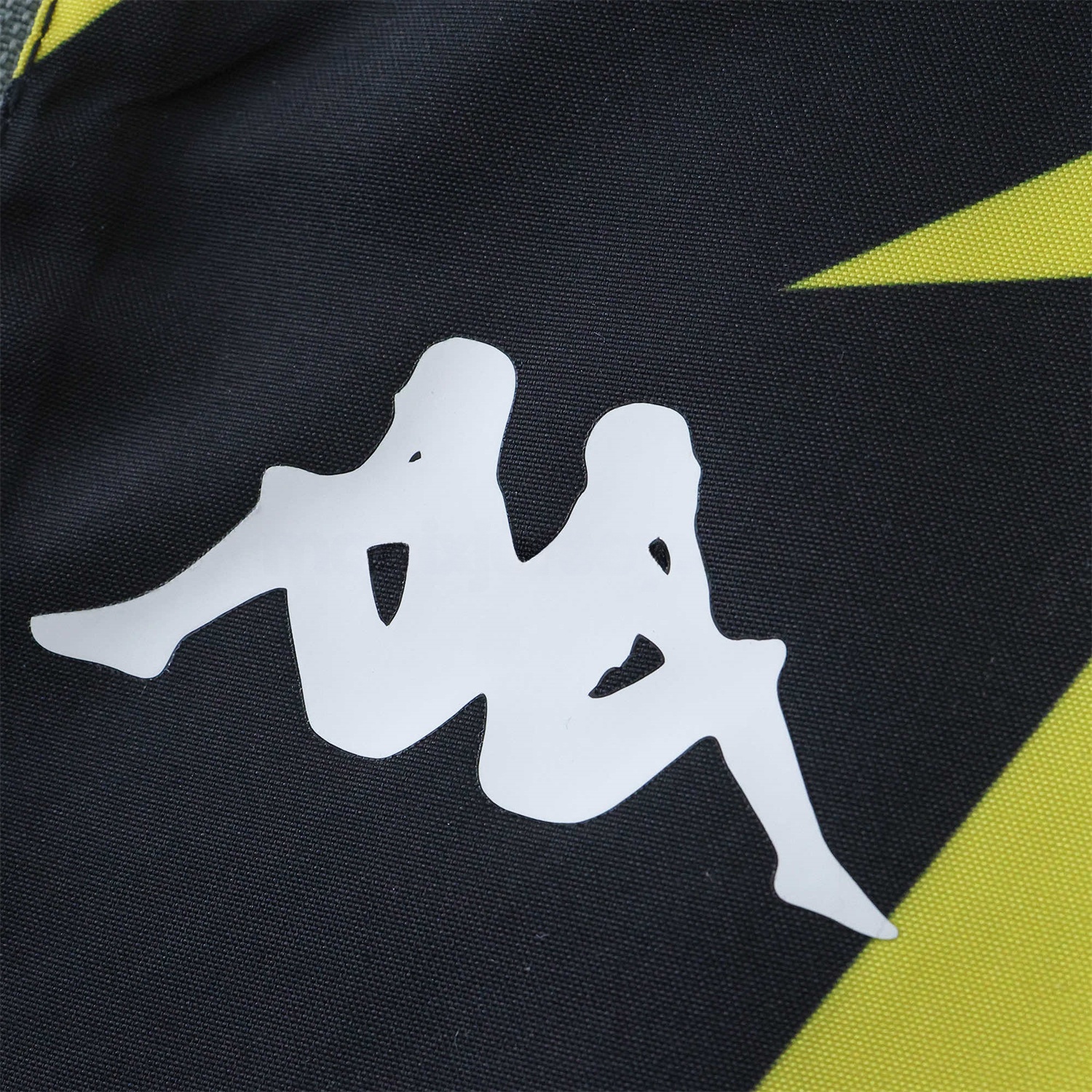 Borussia Dortmund 24-25 Retro Style Double Sided Reversible Windbreaker - Black & Grey - ReplicasJersey