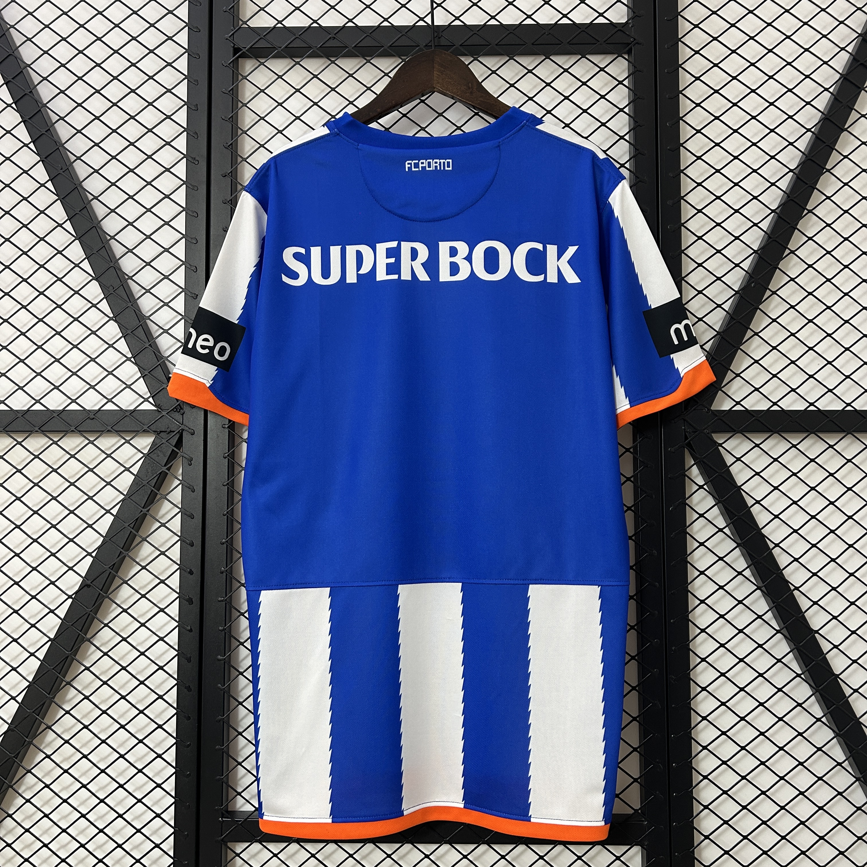 Retro Porto 2010-11 Home Jersey - ReplicasJersey