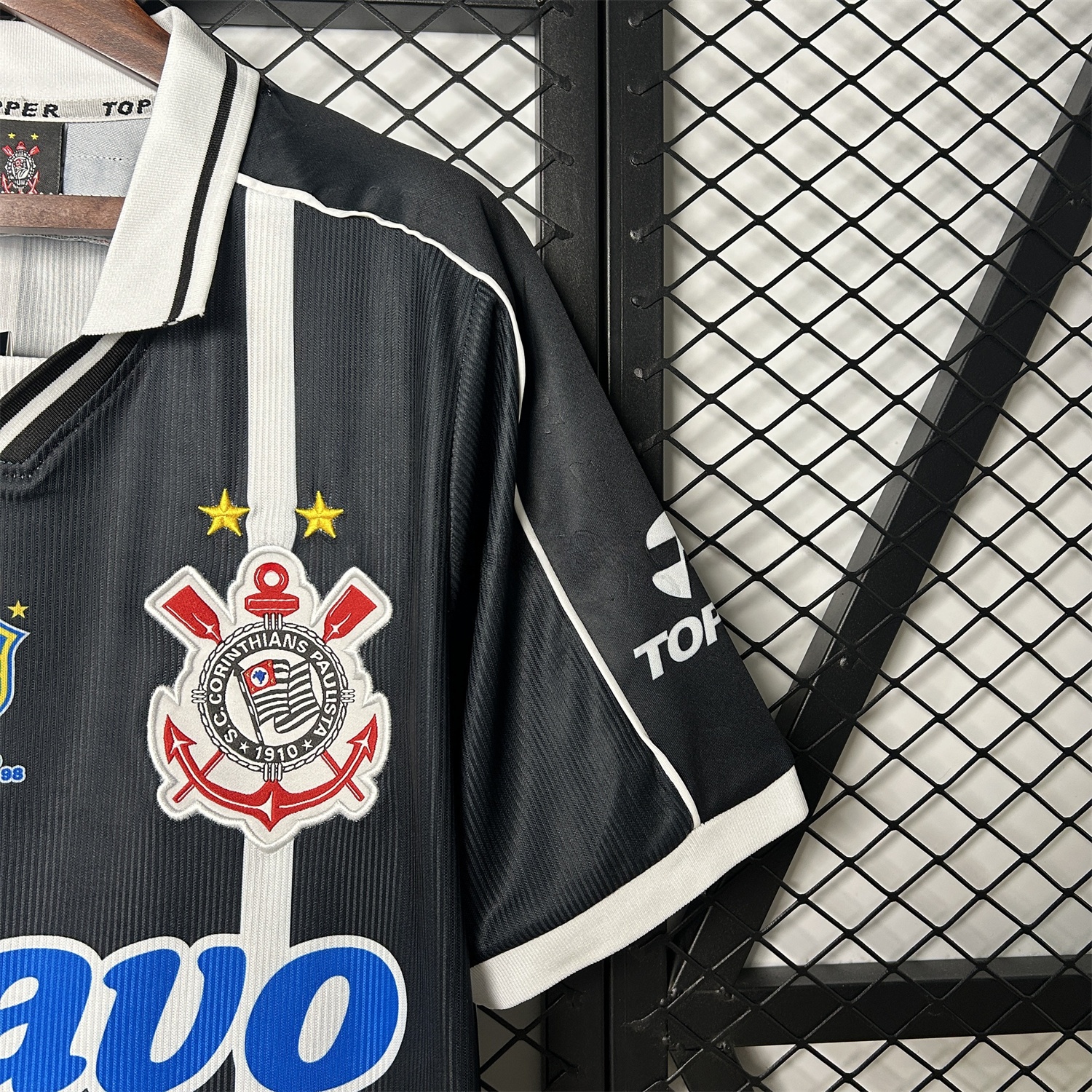 Retro Corinthians 1999-00 Away Jersey - ReplicasJersey