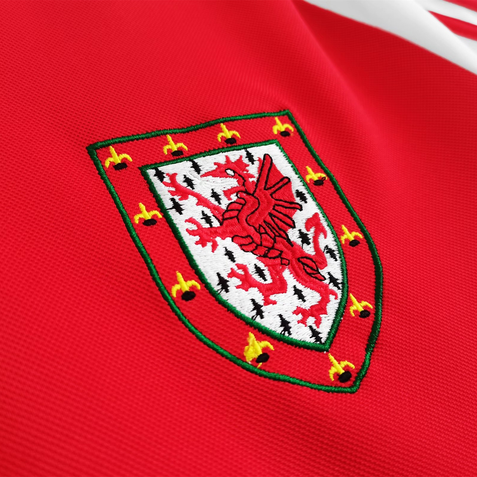 Retro Wales 1982 Home Stadium Jersey - ReplicasJersey