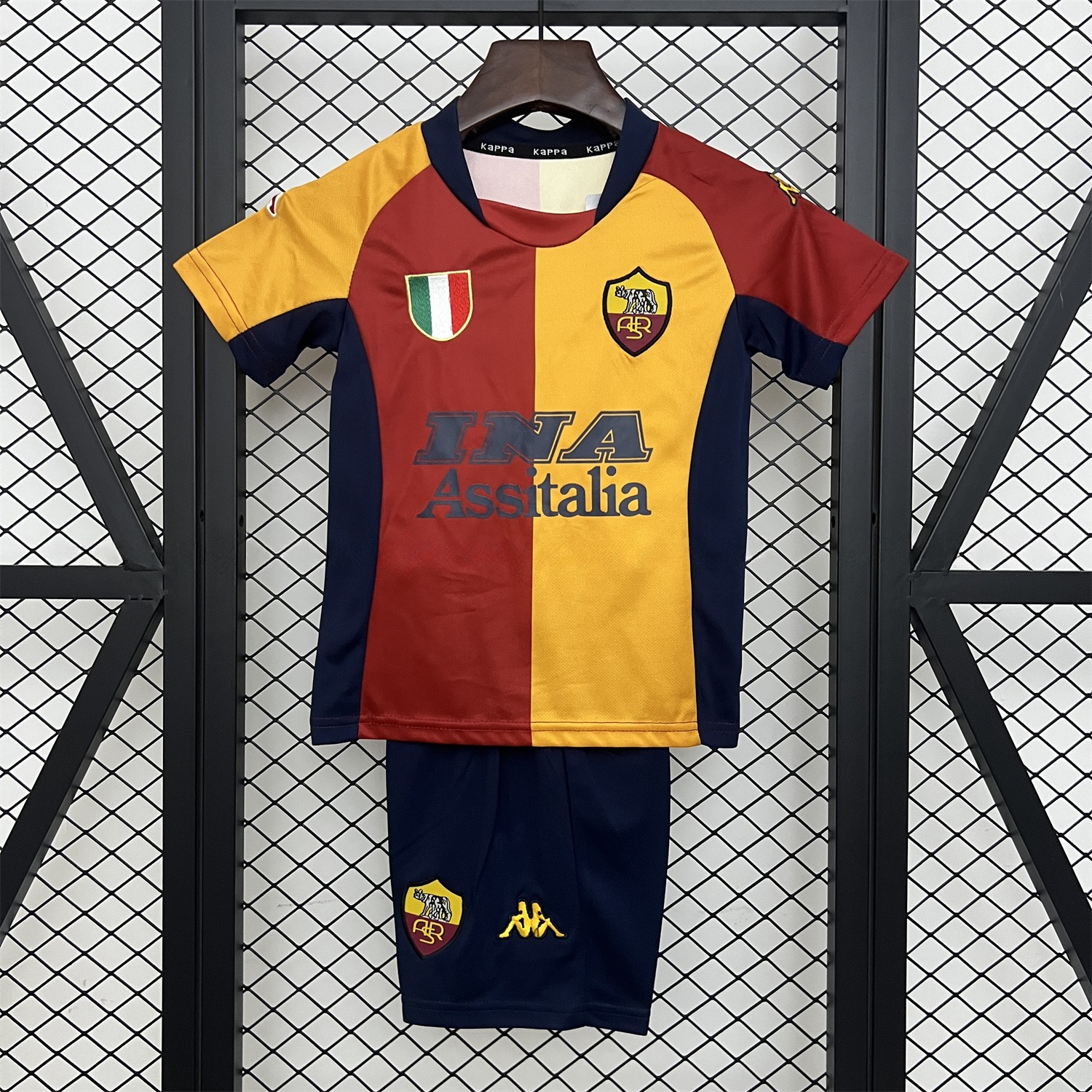 Retro Roma 2001-02 Home Kids Kit - ReplicasJersey