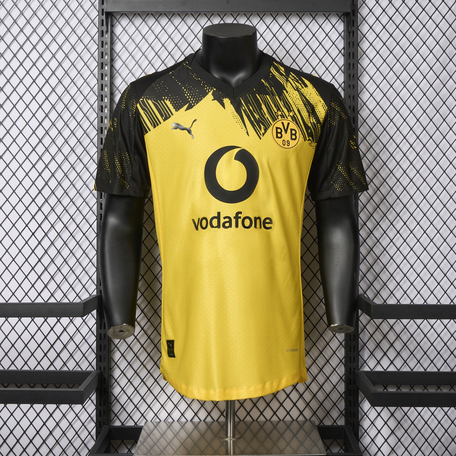 Dortmund 25-26 Home Jersey With Chest Sponsor - Player Version - ReplicasJersey