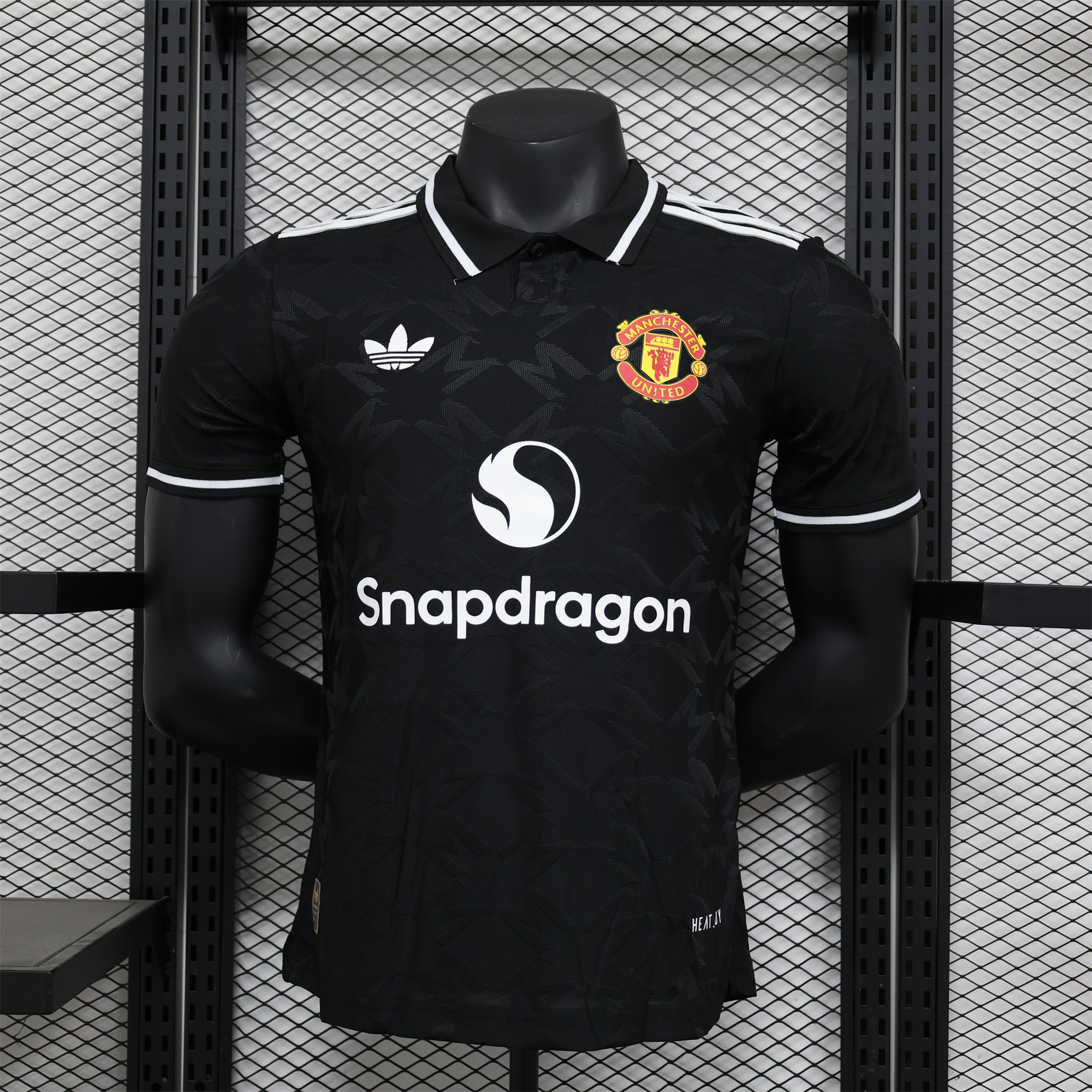 Manchester United 24-25 Black Trefoil Vintage Jersey - Player Version - ReplicasJersey