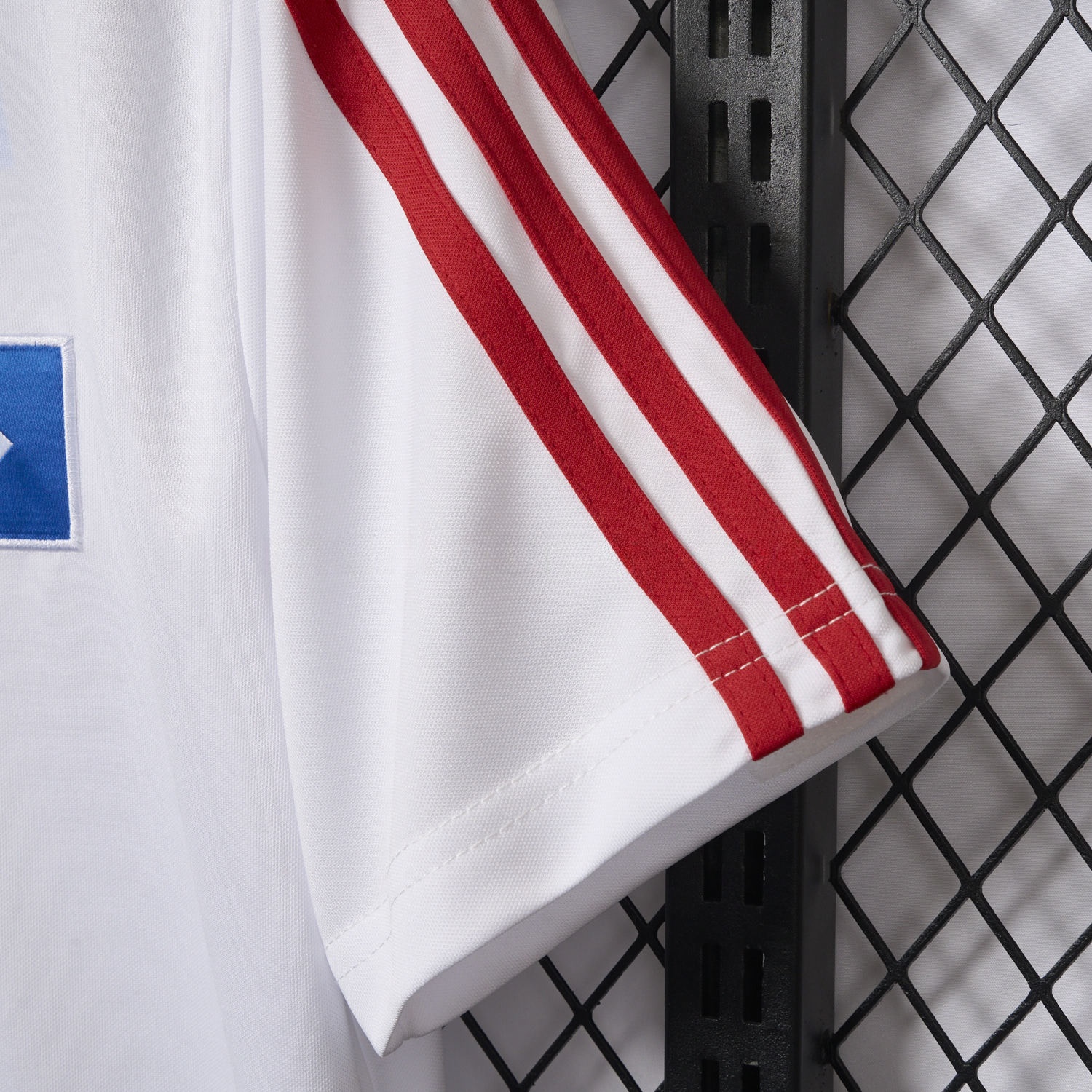 Retro Hamburger SV 1980-81 Home Jersey - ReplicasJersey