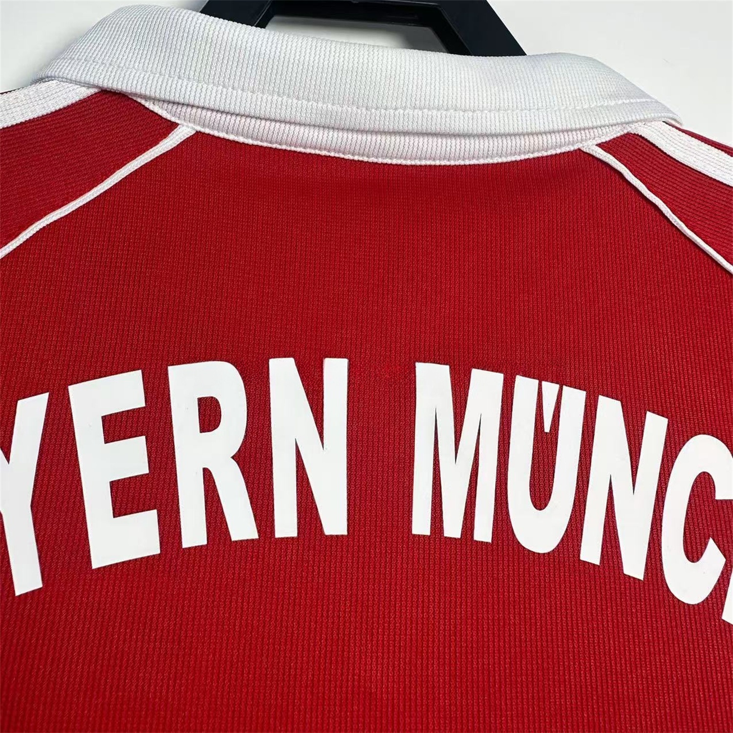 Retro Bayern Munich 2006-07 Home Jersey - ReplicasJersey