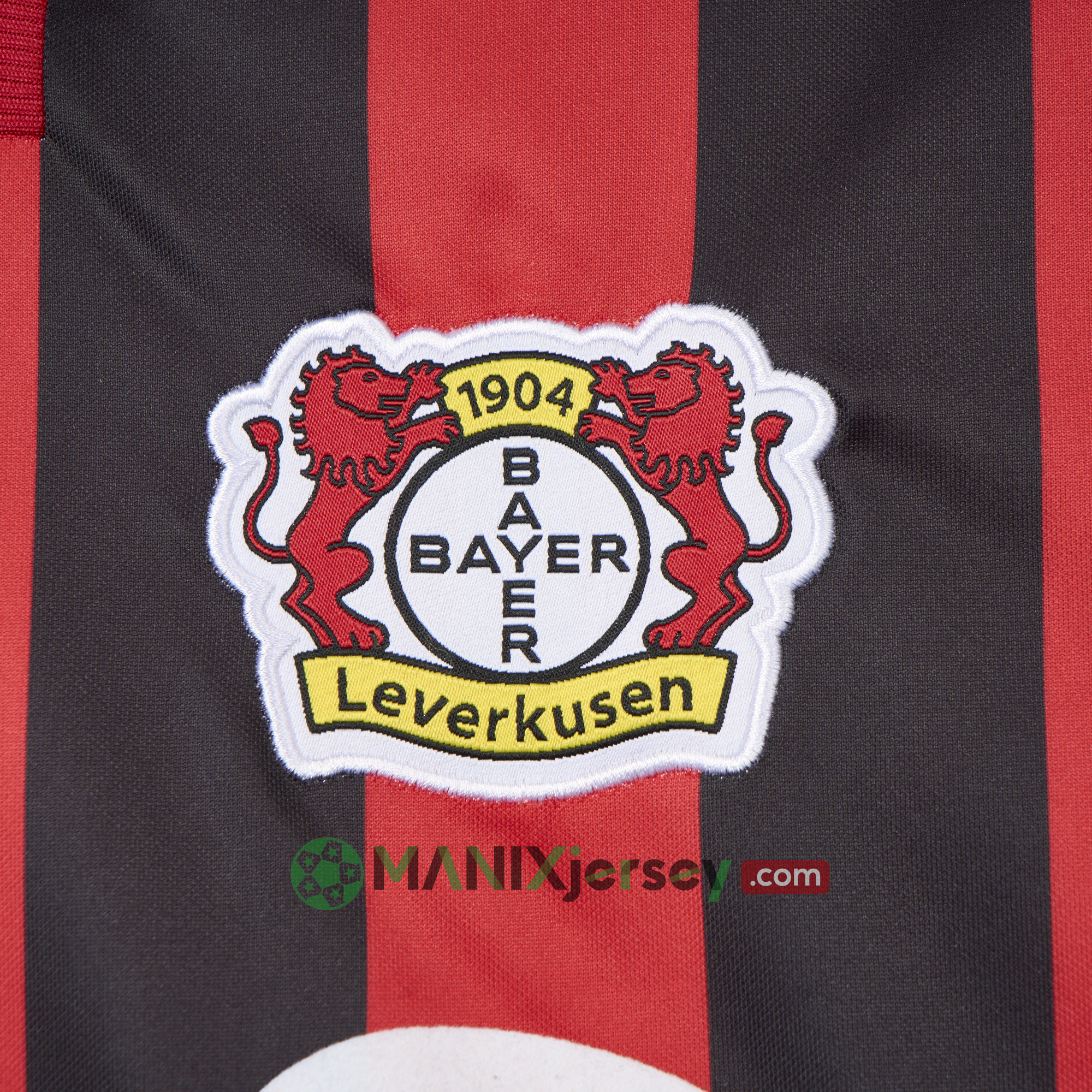 Retro Bayer 04 Leverkusen 2001-02 Home Jersey - ReplicasJersey