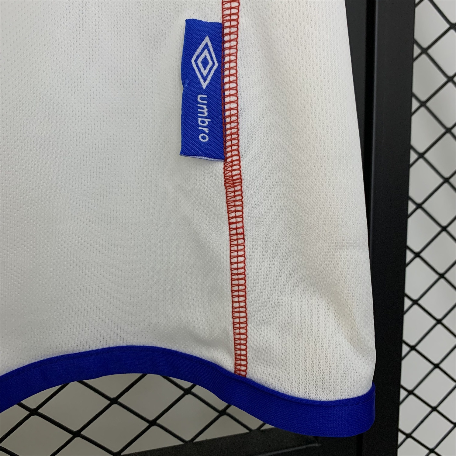 Uruguay Nacional Club Nacional de Football 25-26 White Training Jersey - Fans Version - ReplicasJersey