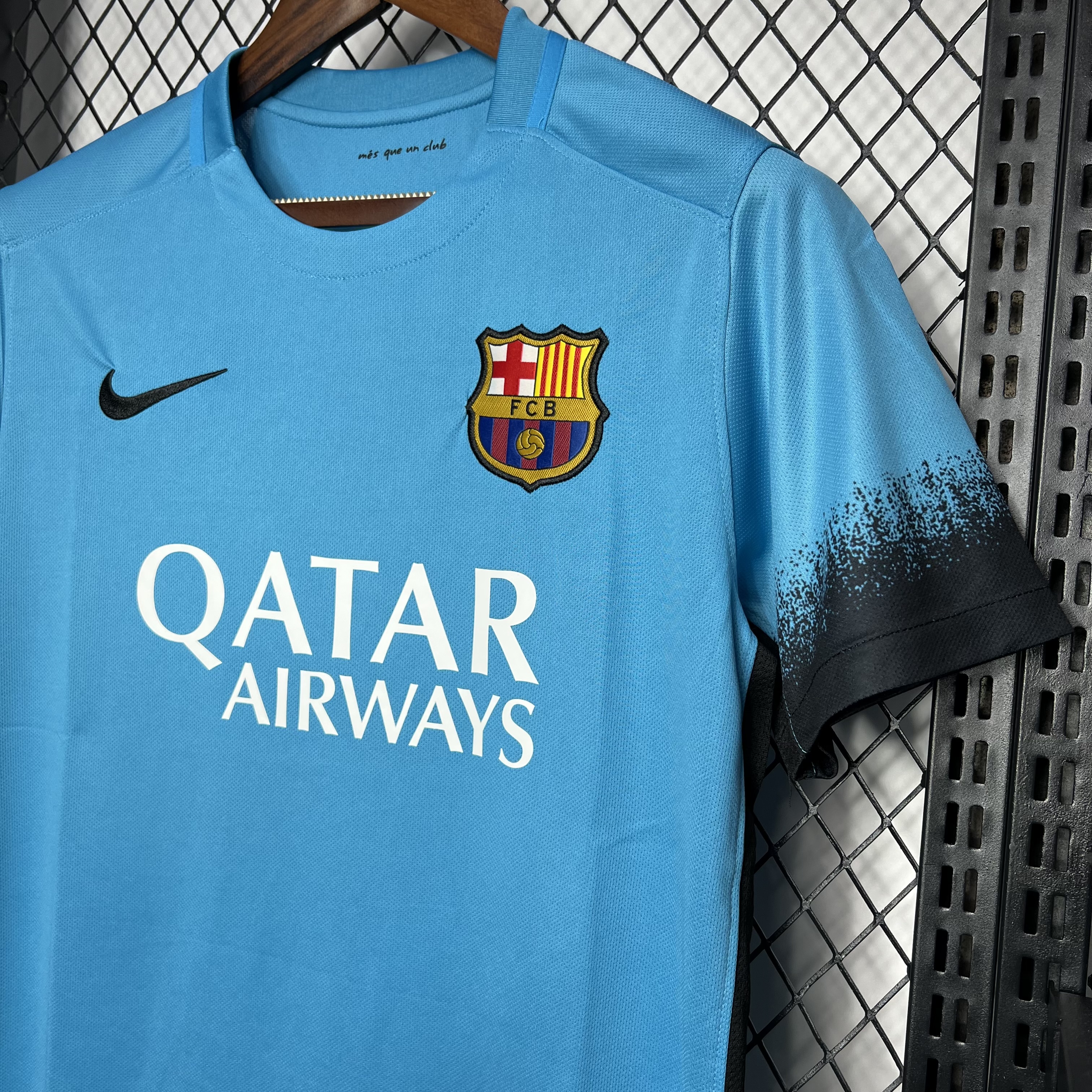 B.A.R.S.A Retro 15-16 Third Jersey - ReplicasJersey