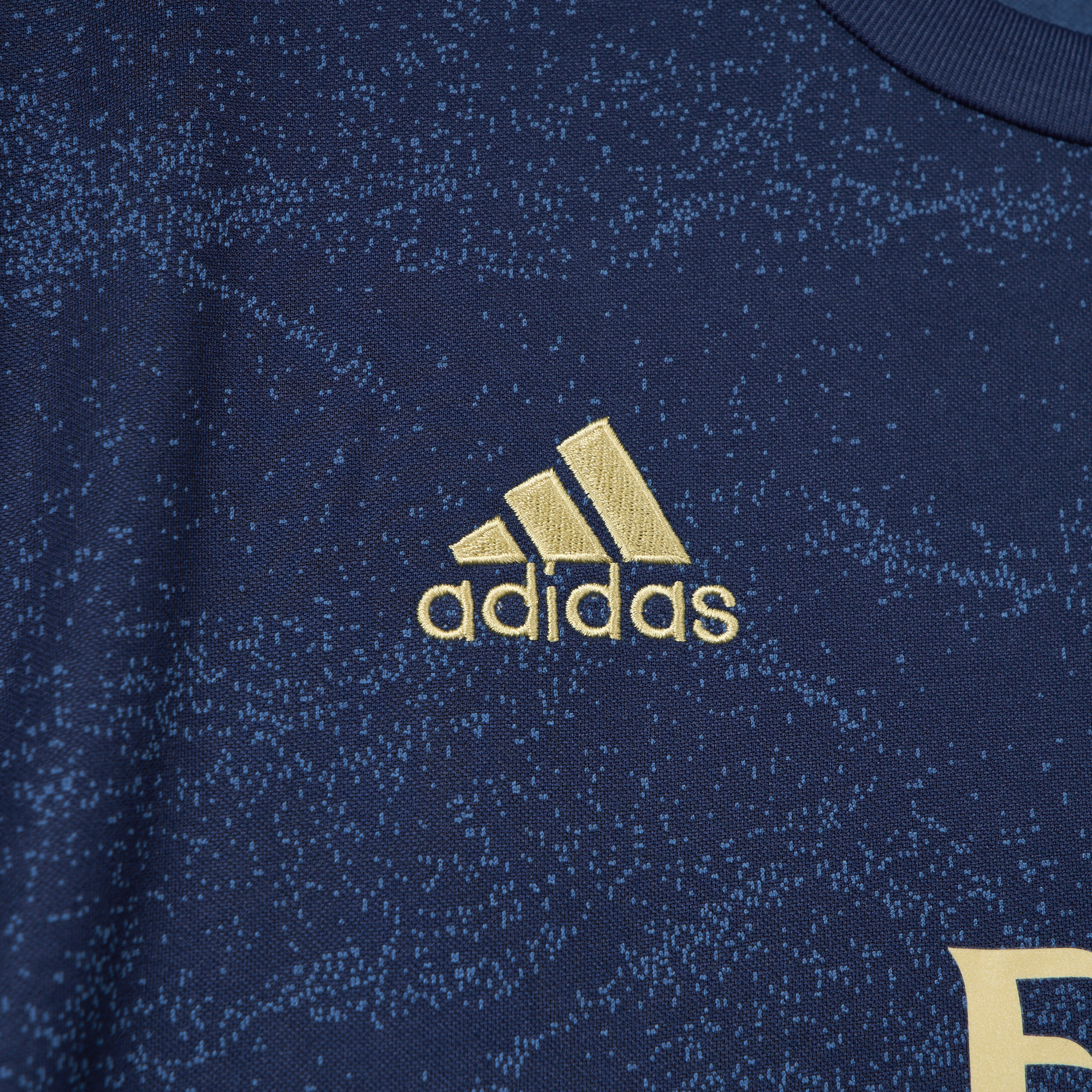 Retro Real Madrid 2019-20 Away Jersey - ReplicasJersey