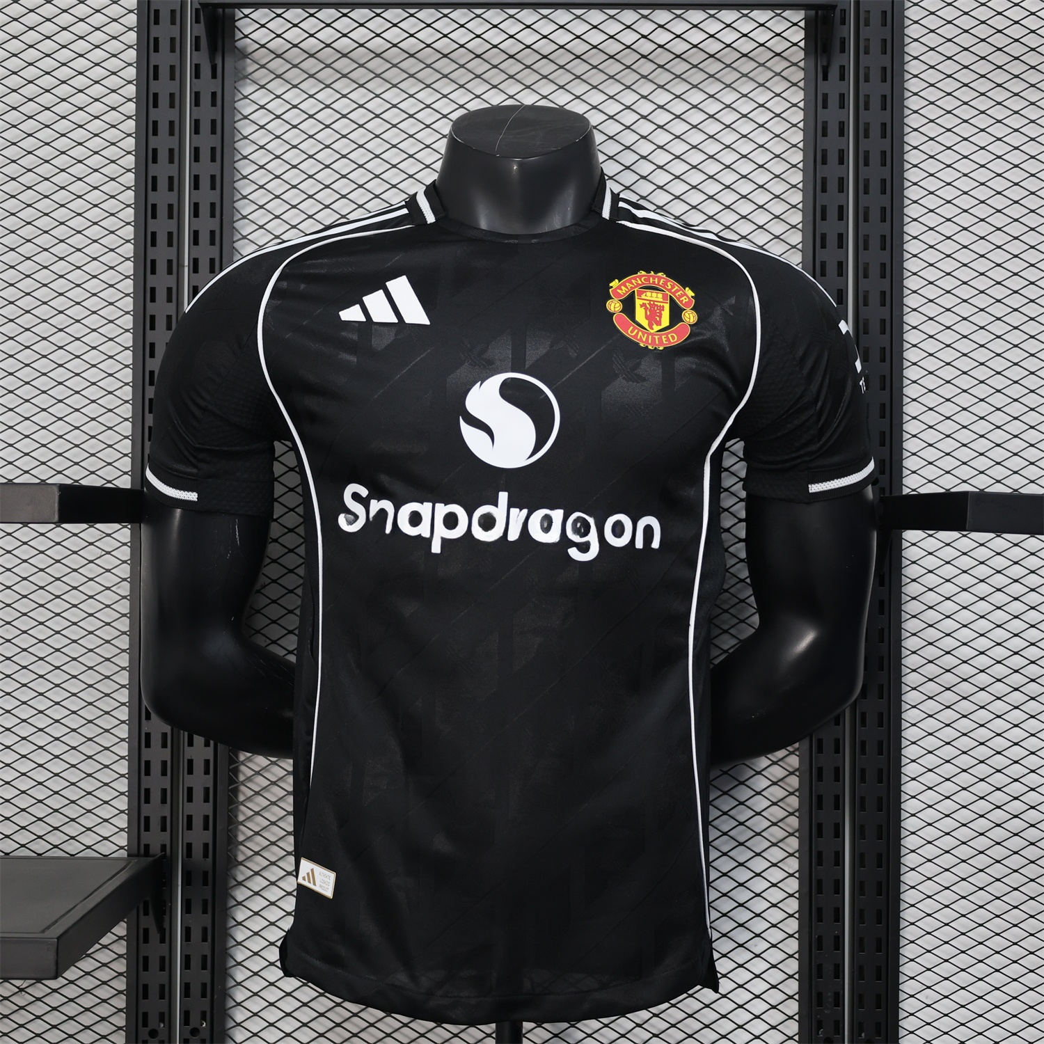 Manchester United 25-26 Black Training Jersey - Player Version - ReplicasJersey