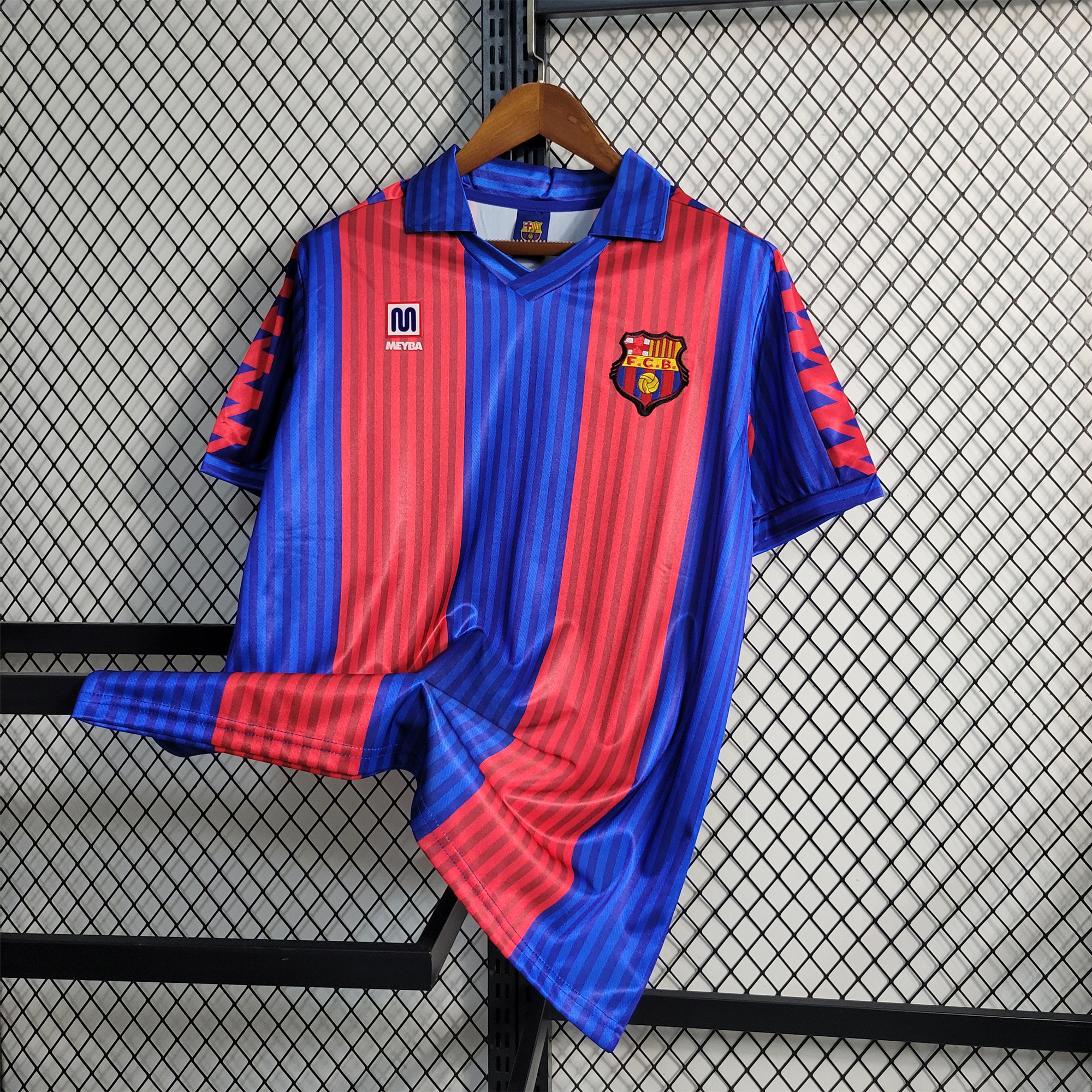B.A.R.S.A Retro 90-92 Home Stadium Jersey - ReplicasJersey