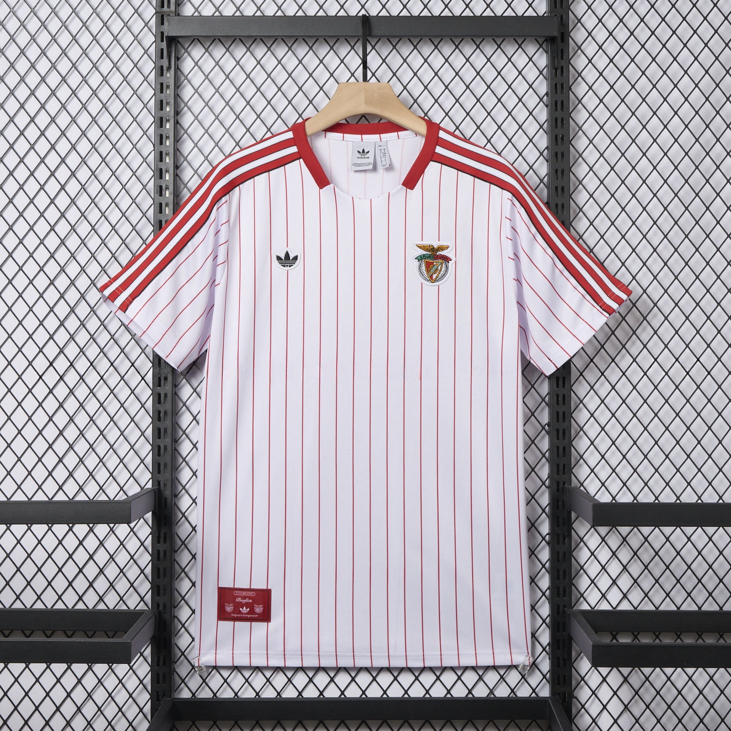Benfica 25-26 Icon Range Travel Special Edition Jersey - Fans Version - ReplicasJersey