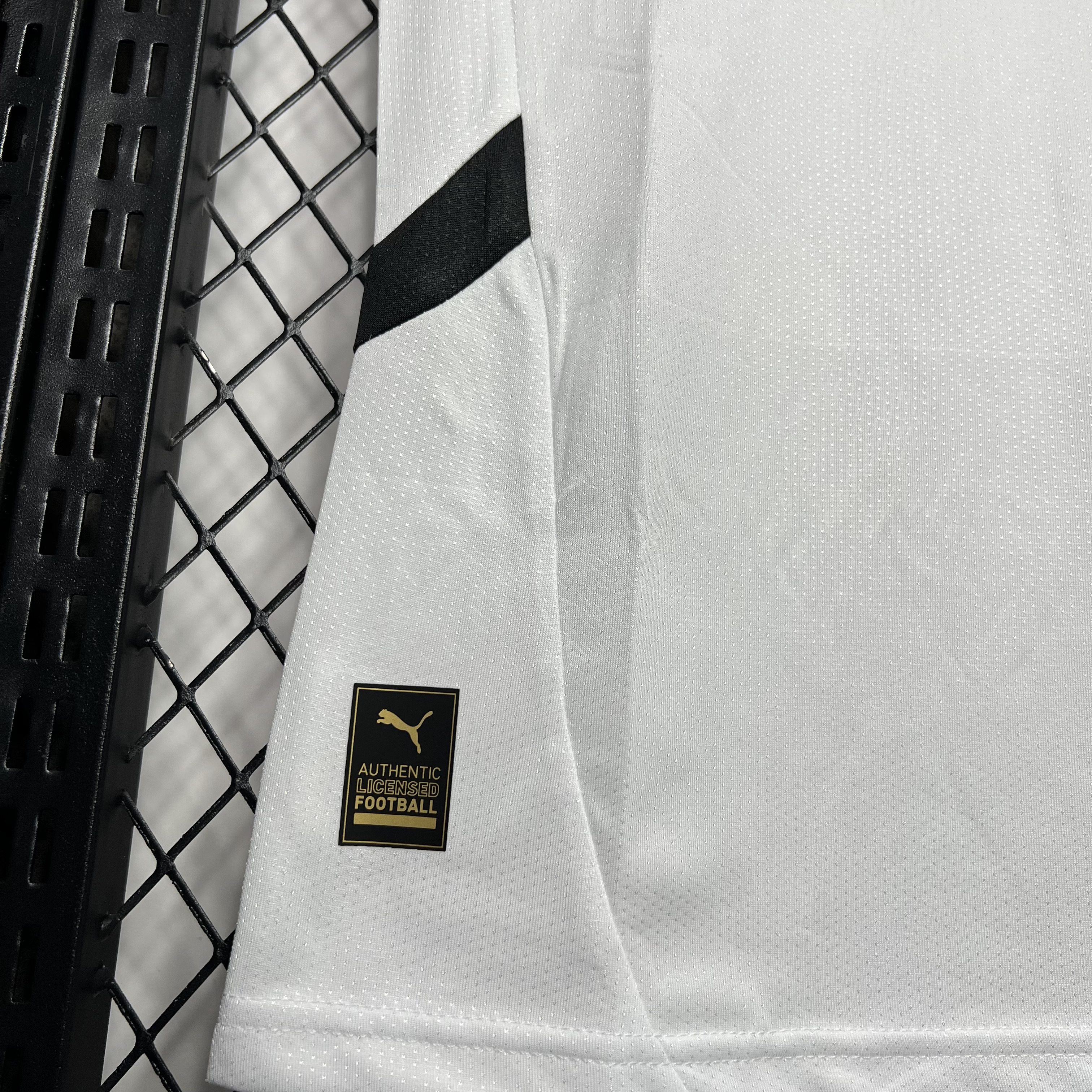 Valencia 24-25 Home Stadium Jersey - Fans Version - ReplicasJersey
