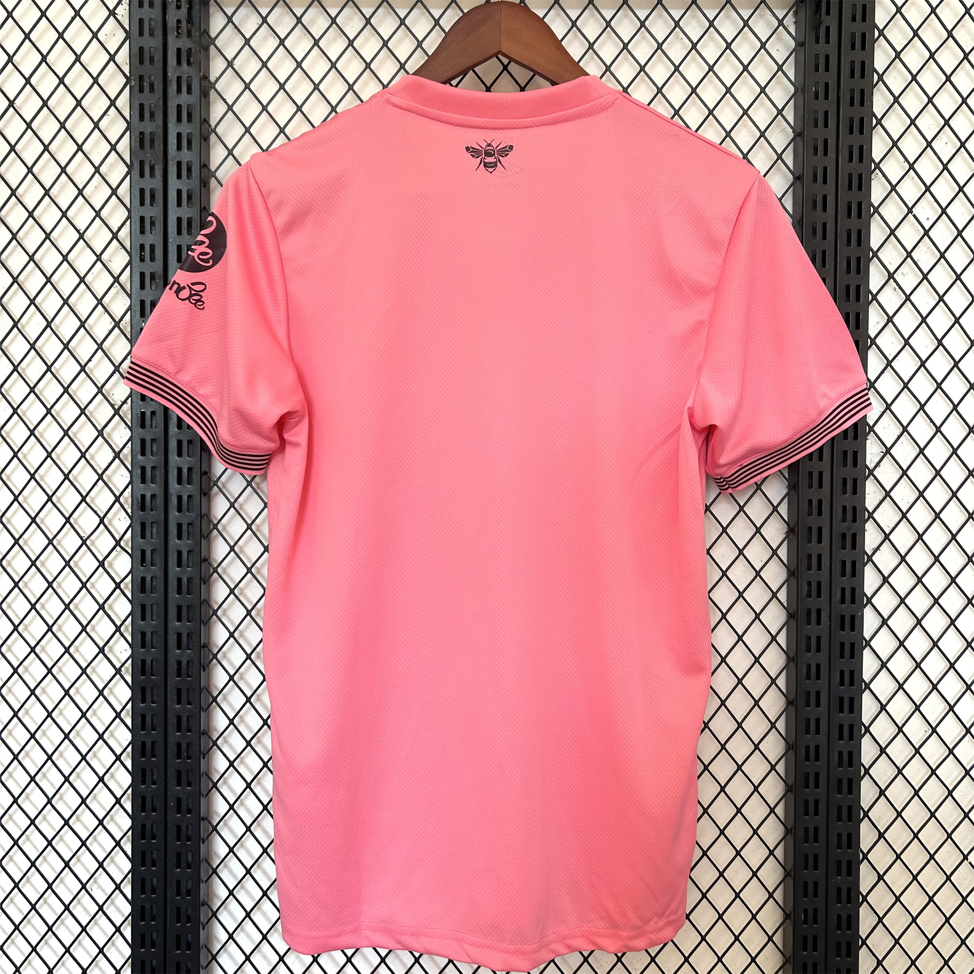 Brentford 24-25 Away Jersey - Fans Version - ReplicasJersey