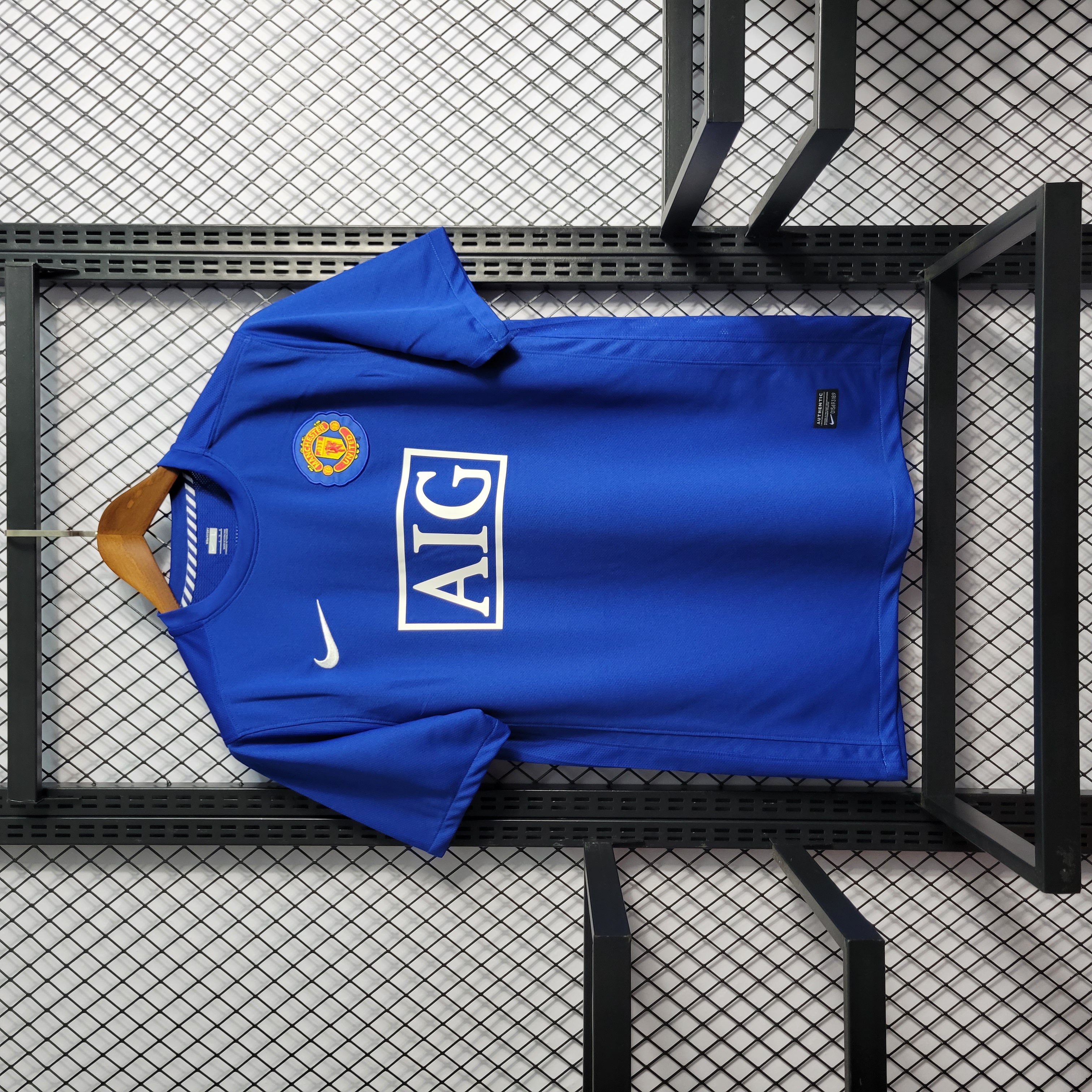 Manchester United Retro 08-09 Third Jersey - ReplicasJersey