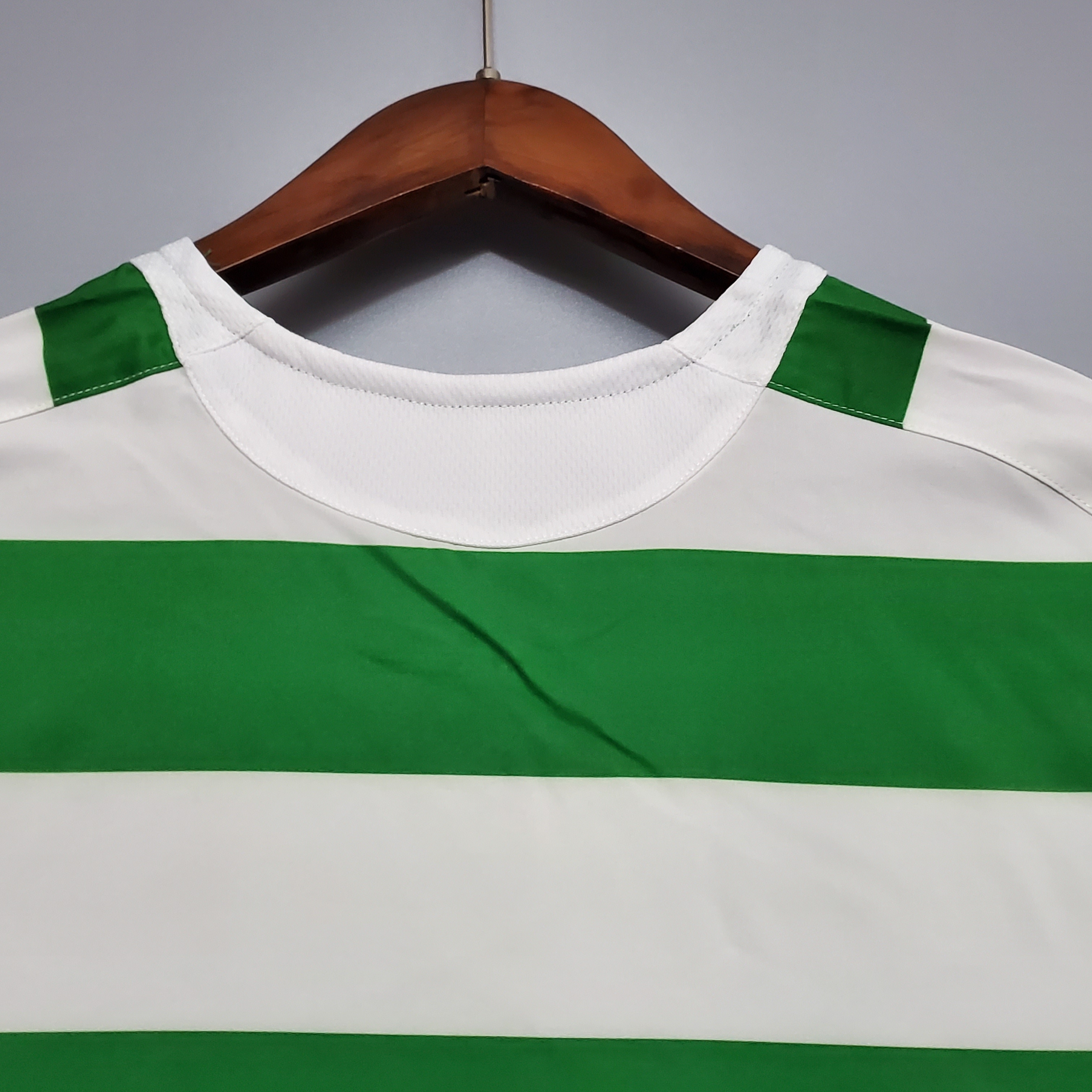 Retro Celtic 05-06 Home Stadium Jersey - ReplicasJersey