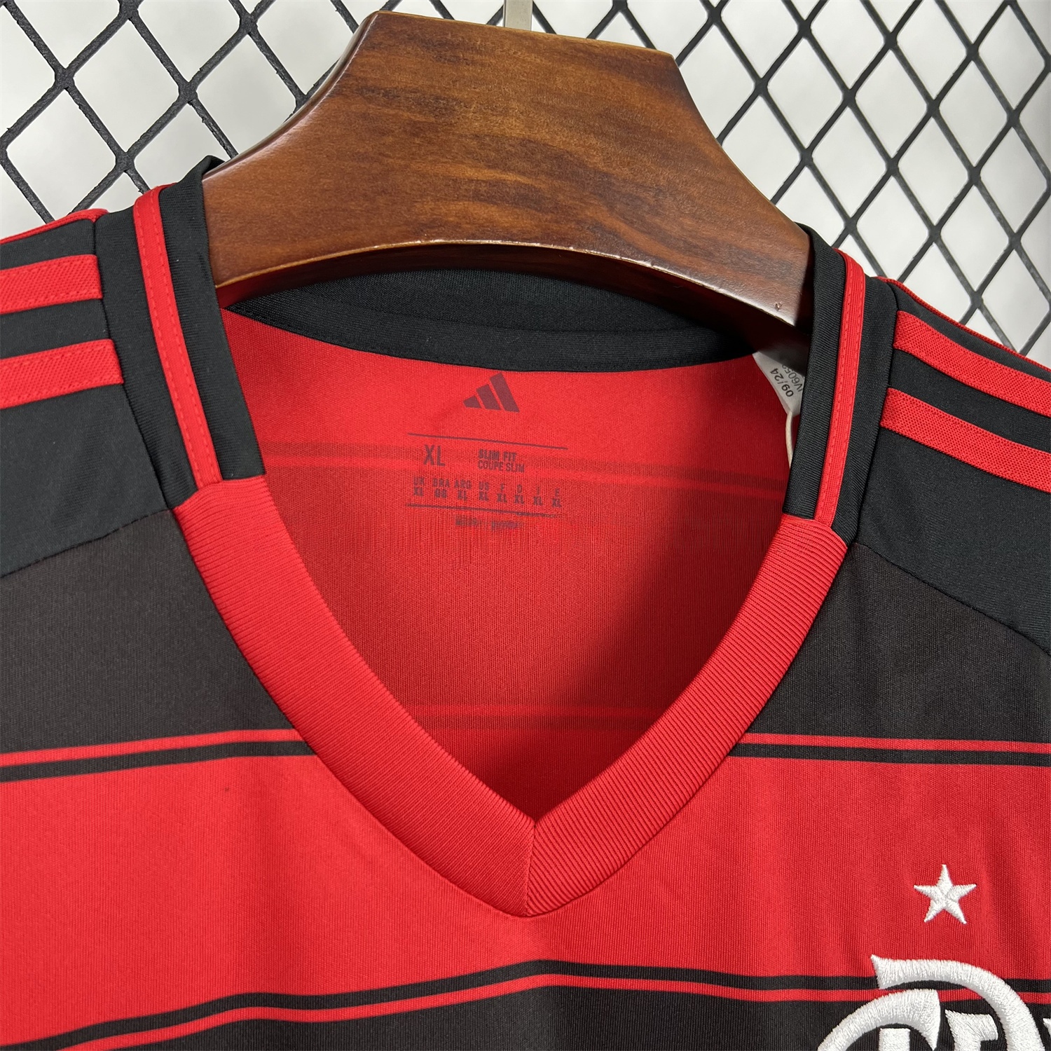 Flamengo 25-26 Home Jersey with Sponsors - Fans Version - ReplicasJersey
