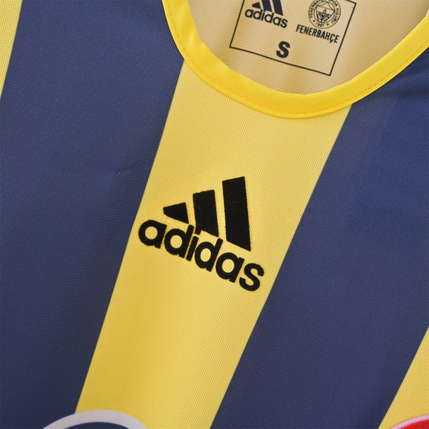 Retro Fenerbahce 2005-06 Home Jersey - ReplicasJersey