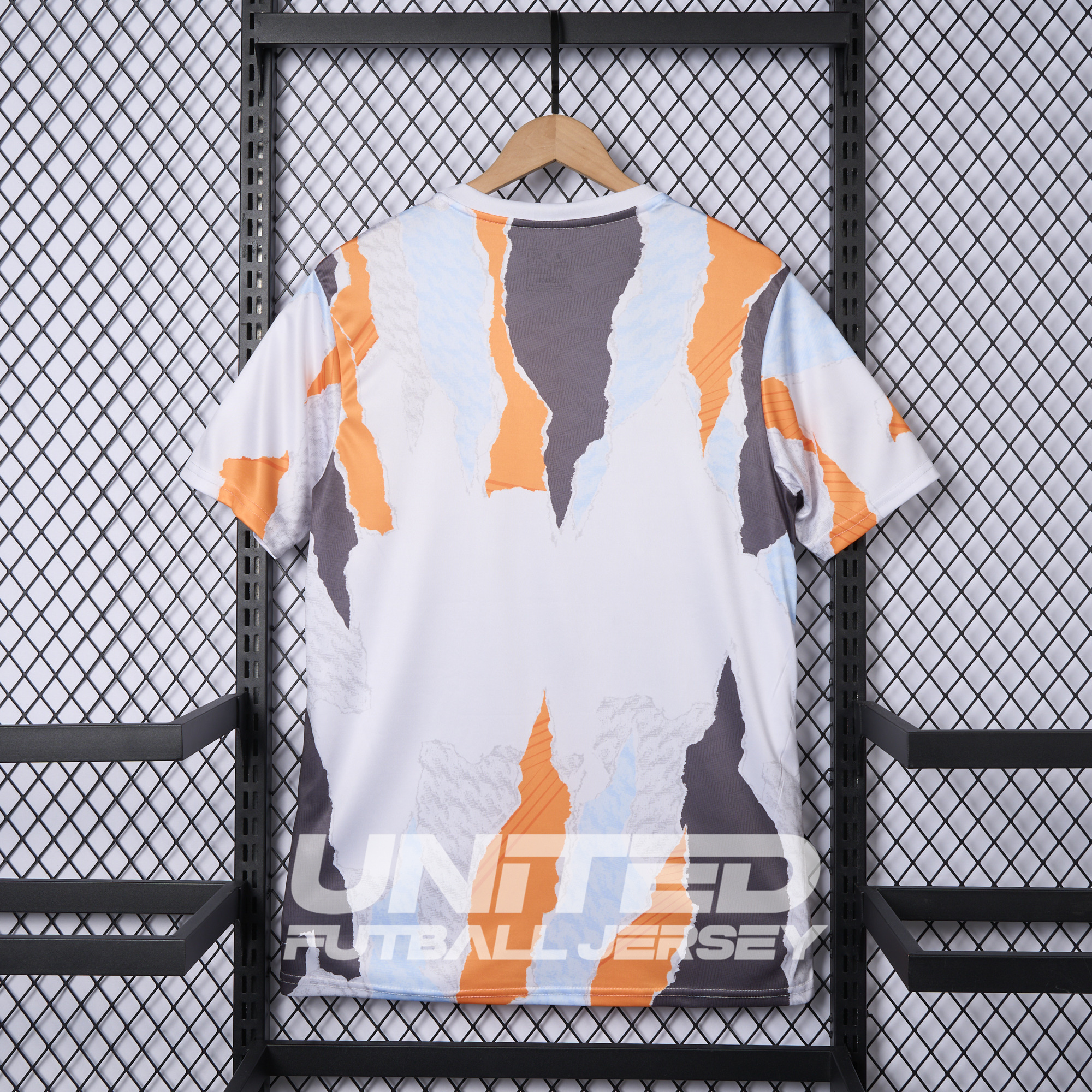 Real Madrid 24-25 Pre-Match 2 Jersey - Fans Version - ReplicasJersey