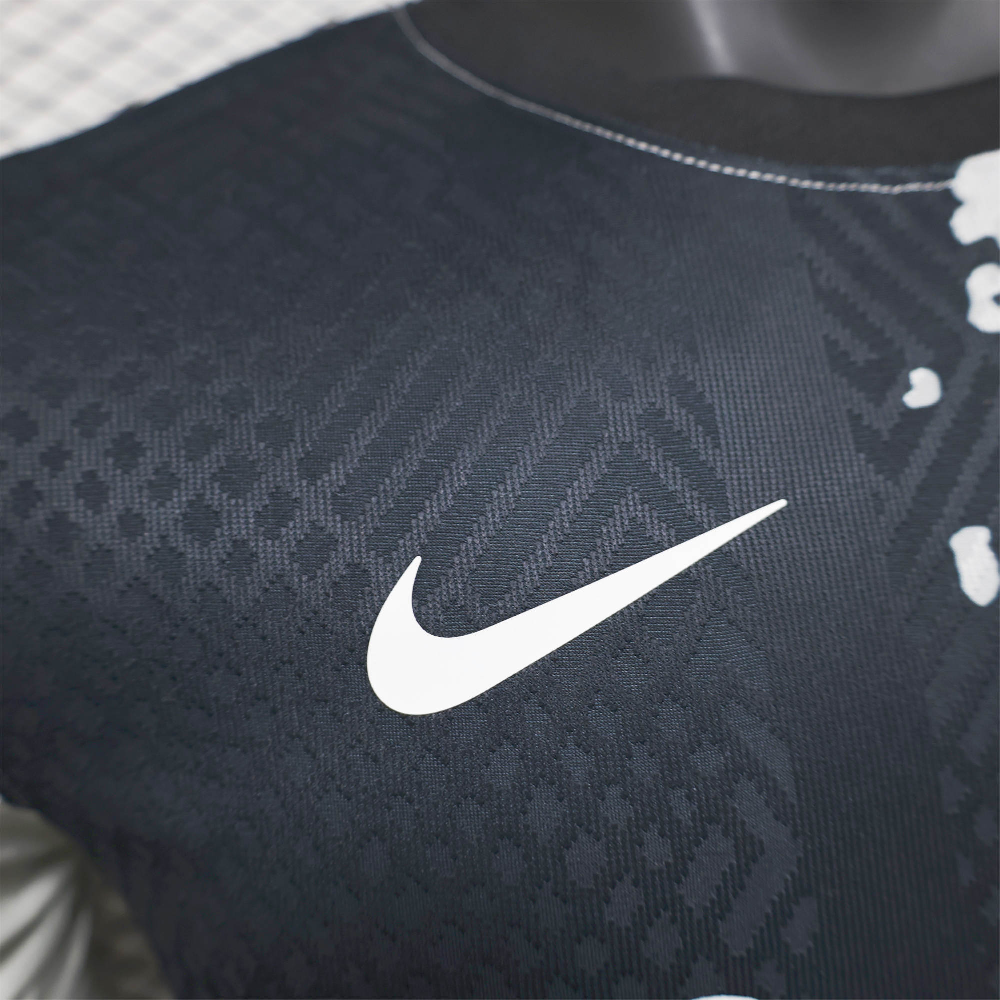Tottenham Hotspur 24-25 Black White Special Edition Jersey - Player Version - ReplicasJersey