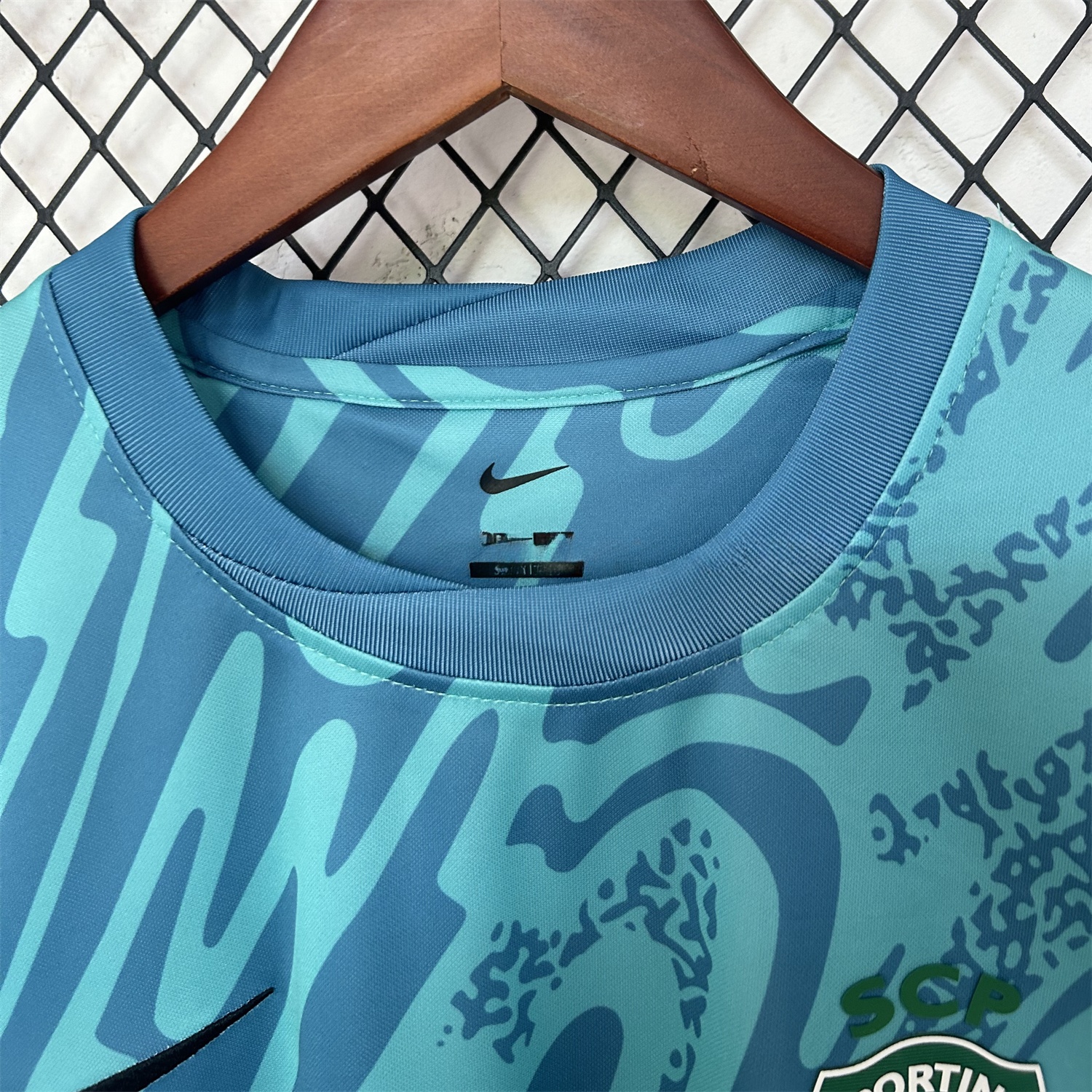 Sporting CP 25-26 Blue Goalkeeper Jersey - Fans Version - ReplicasJersey