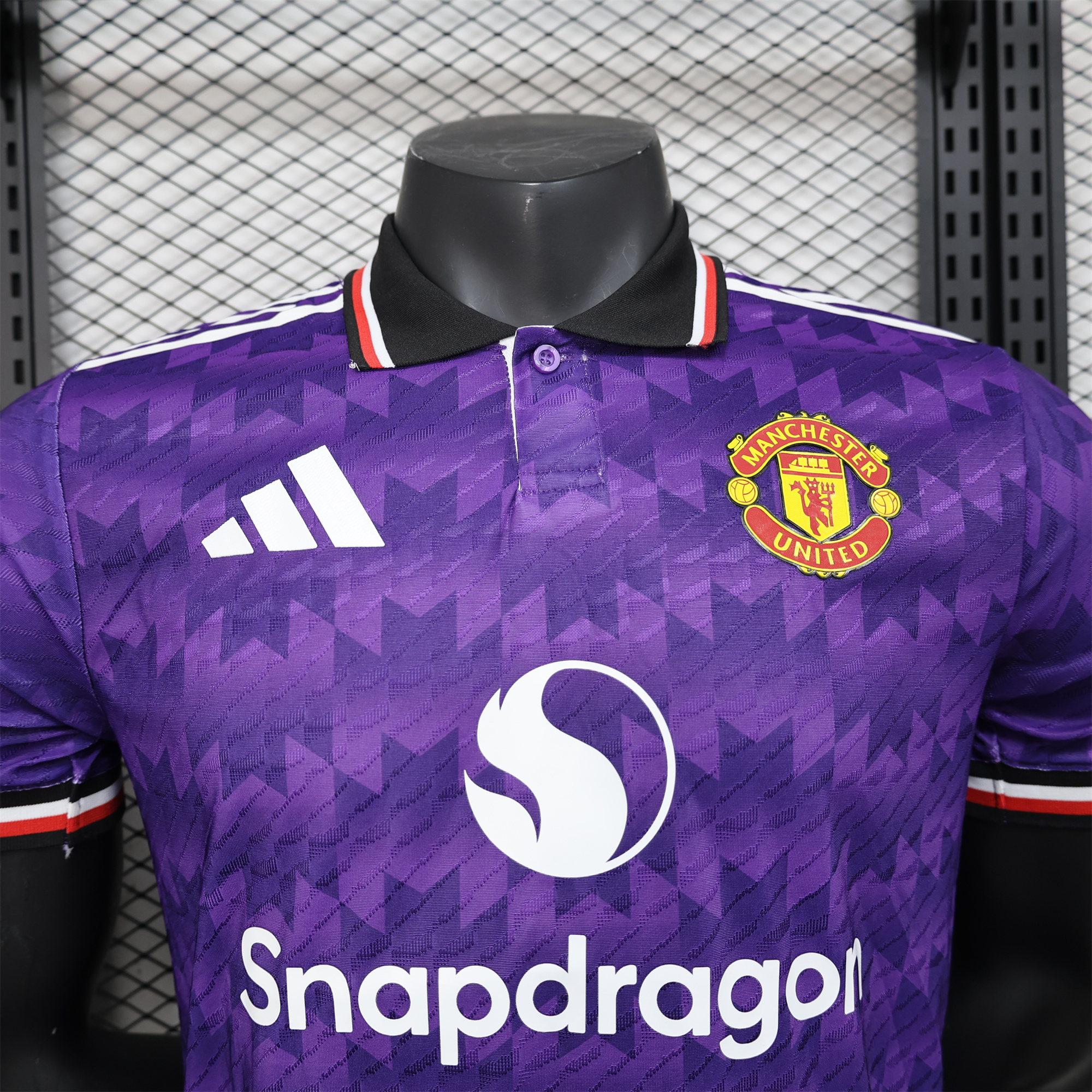 Manchester United 24-25 Purple Special Edition Jersey - Player Version - ReplicasJersey