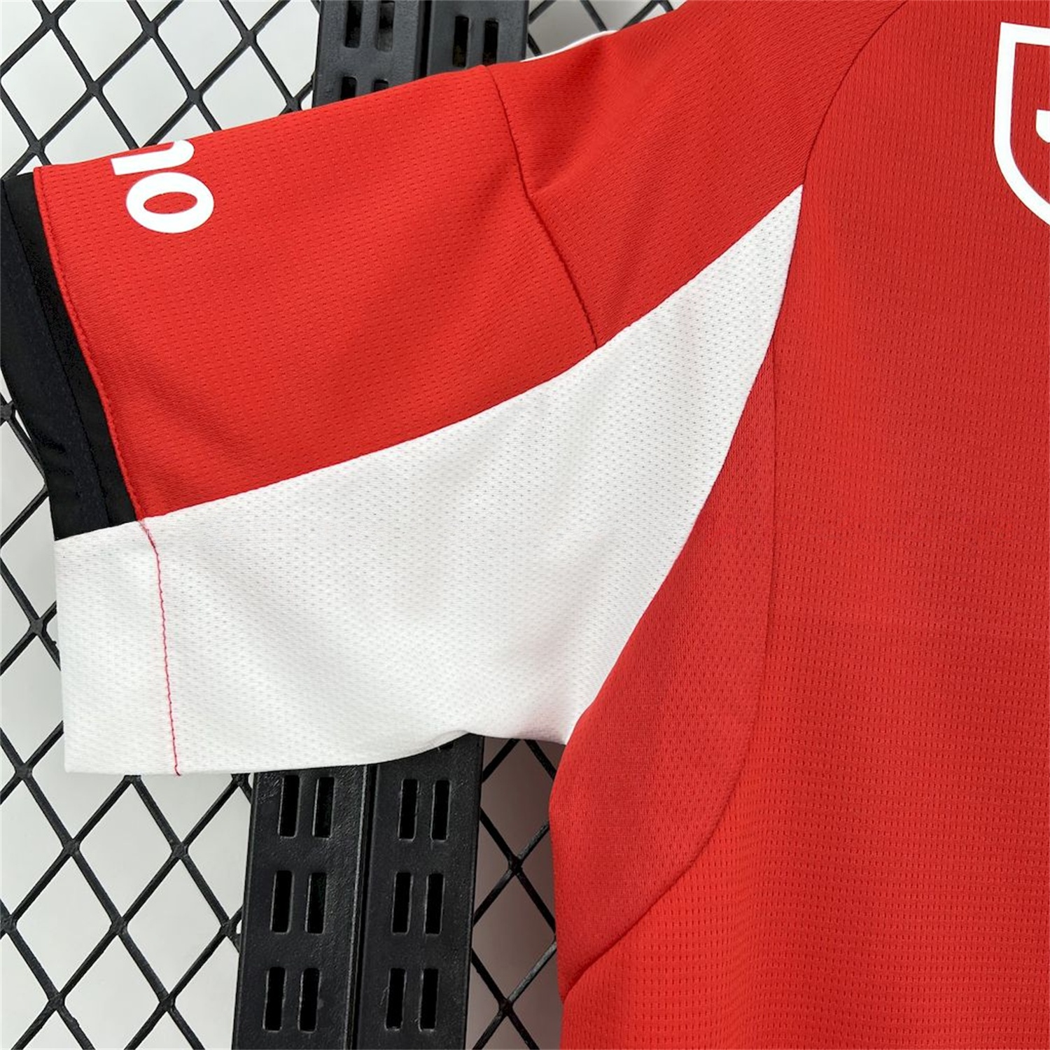 Benfica 25-26 Home Jersey - Fans Version - ReplicasJersey