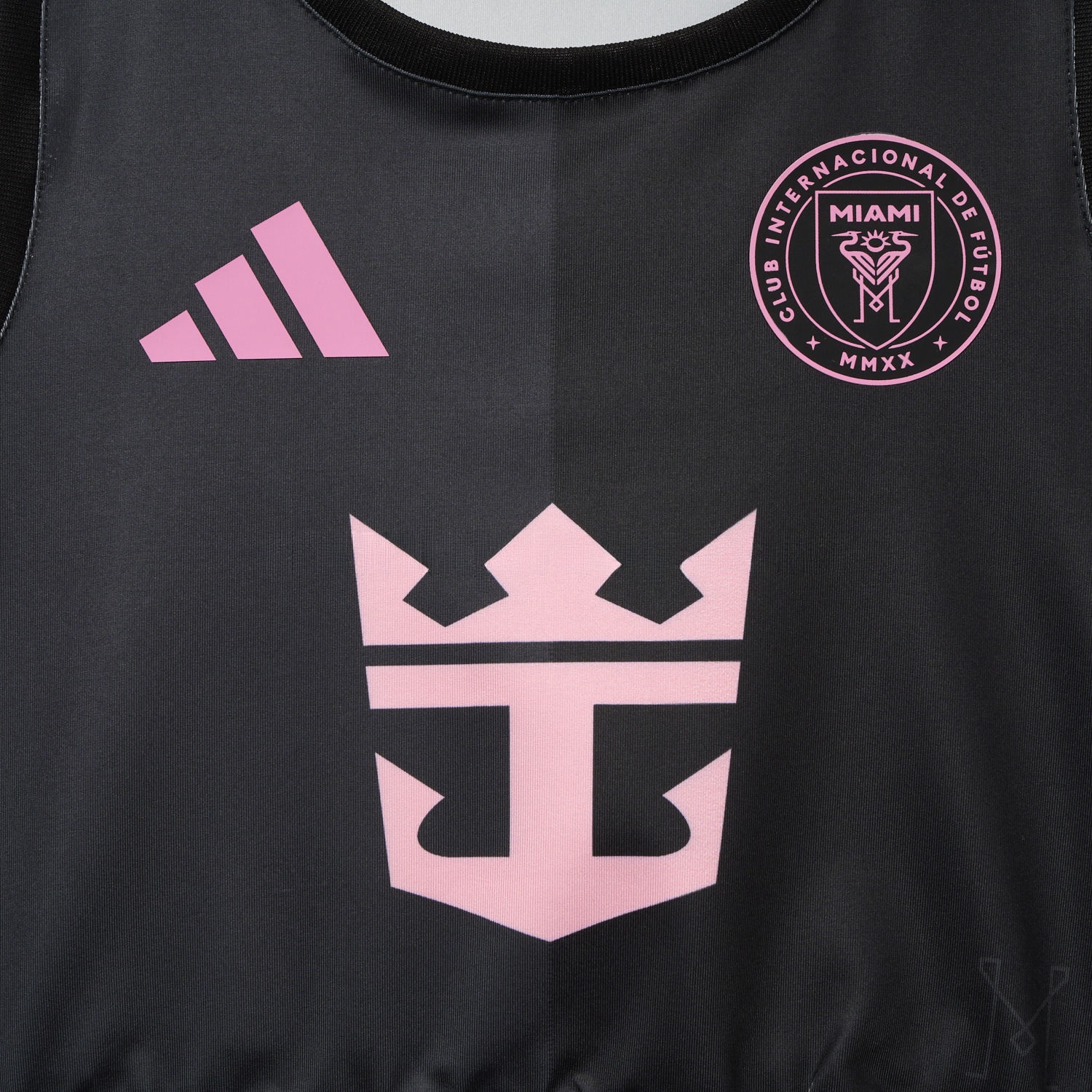Women's INT M.A.M 25-26 Away Yoga Vest - ReplicasJersey