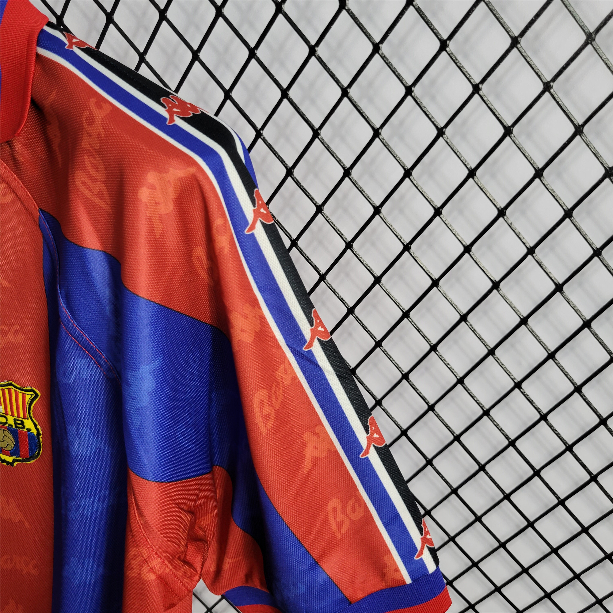 B.A.R.S.A Retro 96-97 Home Stadium Jersey - ReplicasJersey