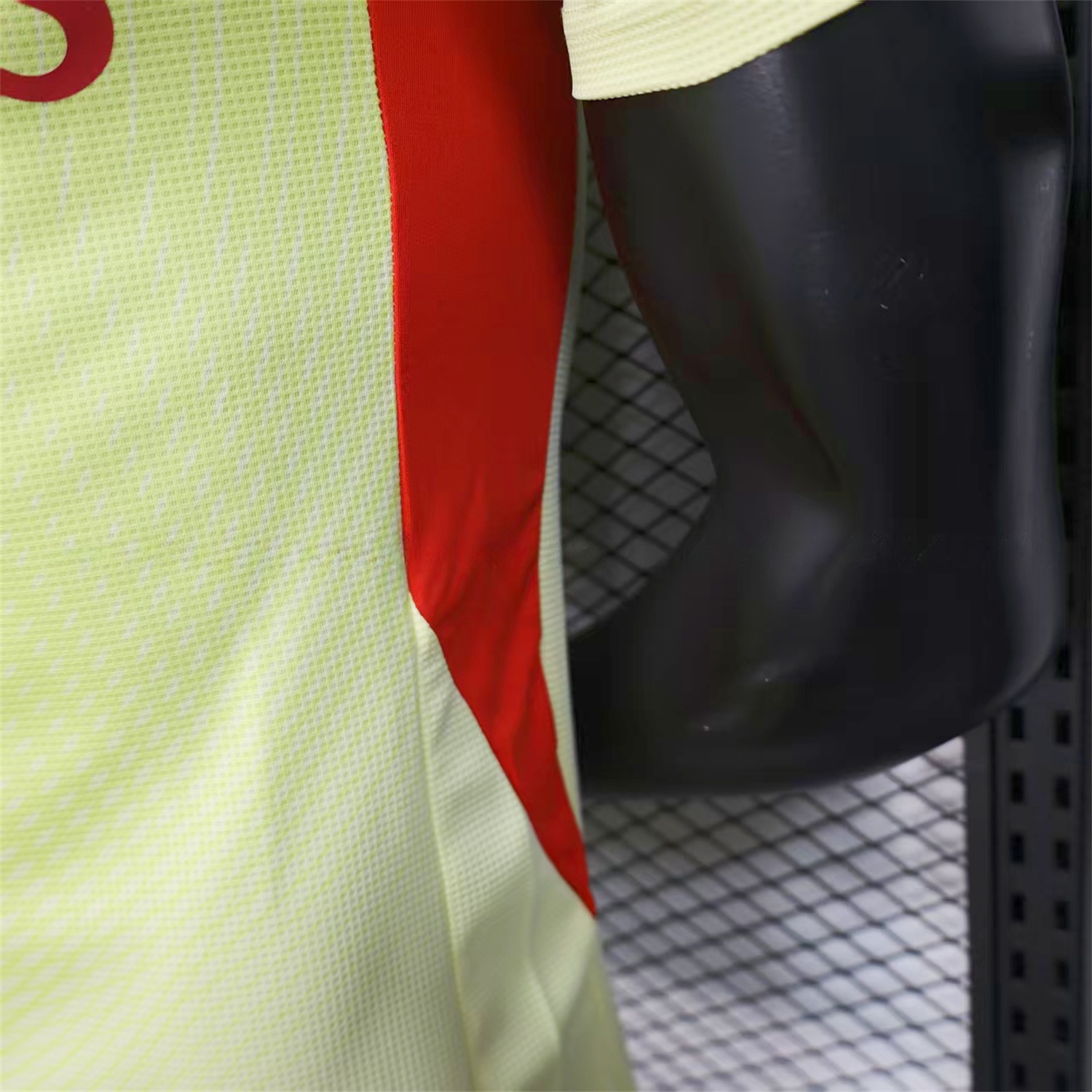 Arsenal 25-26 Light Yellow Goalkeeper Jersey - Player Version - ReplicasJersey