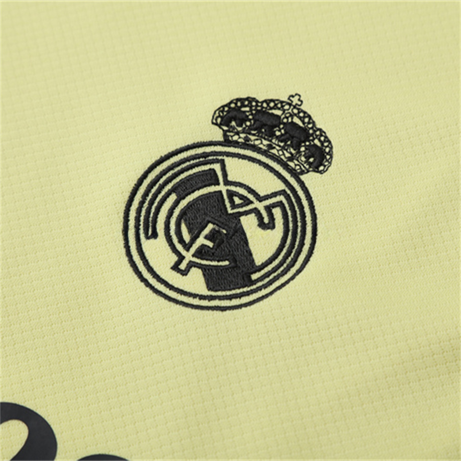 Real Madrid 25-26 Kids Short-Sleeve Training Set - Yellow Top and Grey Shorts - ReplicasJersey