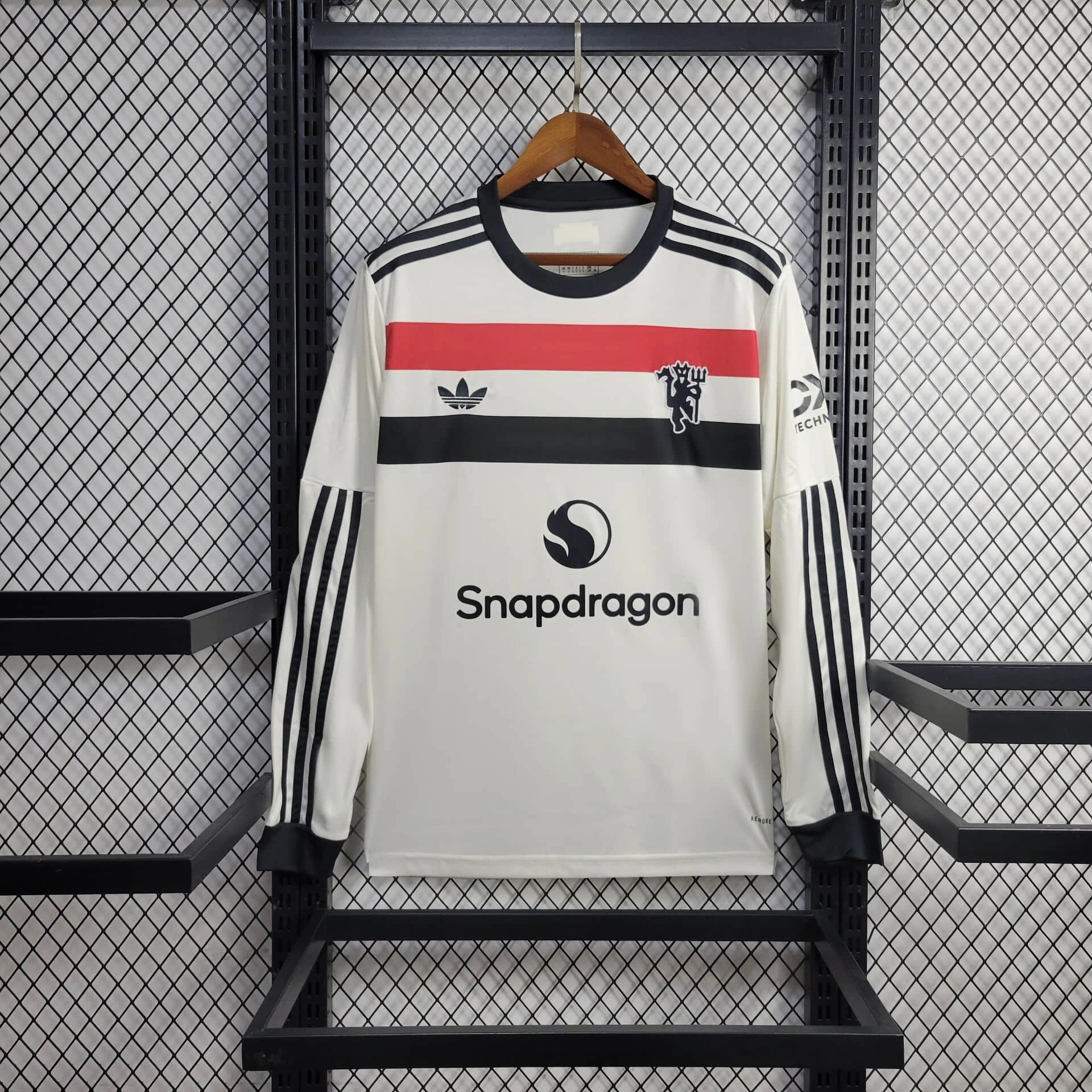 Manchester United 24-25 Third Long Sleeve Jersey - Fans Version - ReplicasJersey