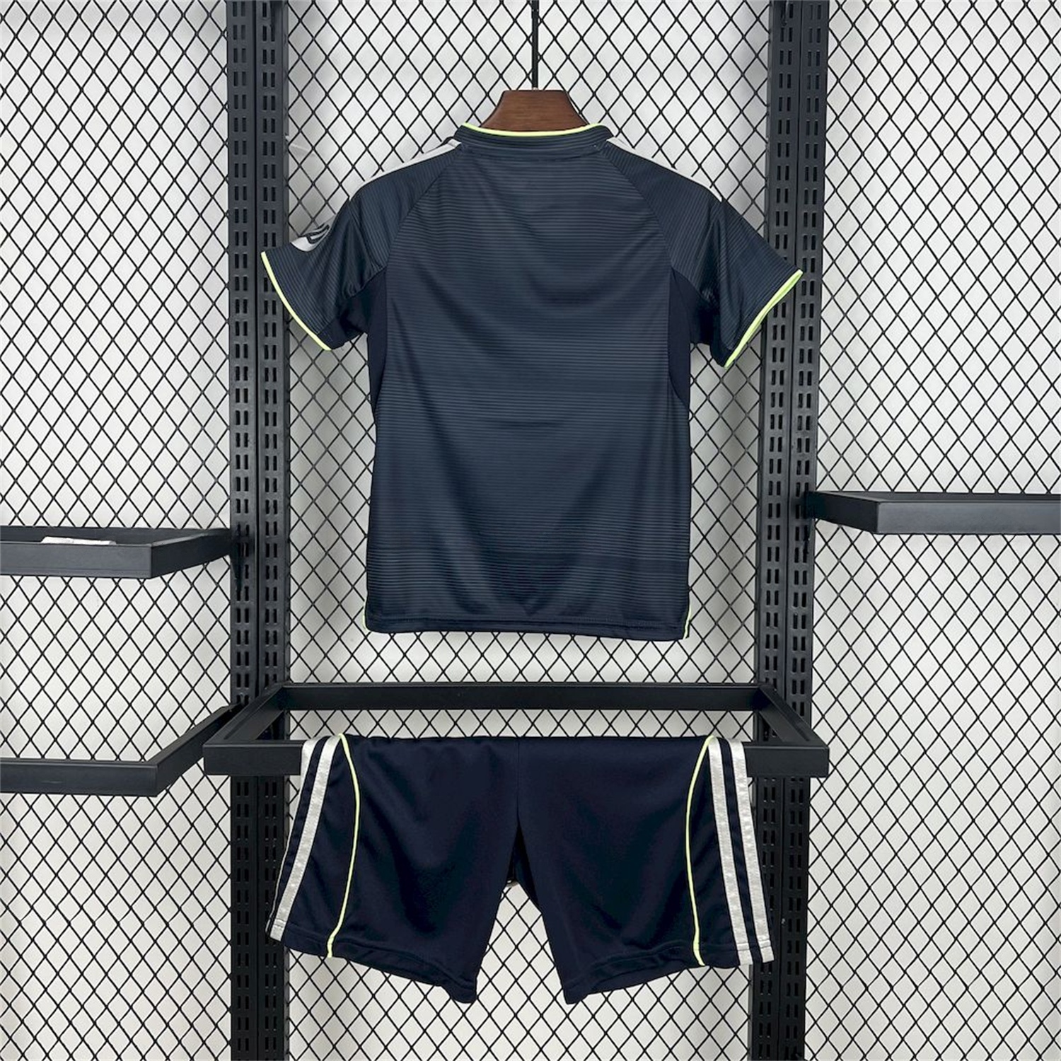 Real Madrid 25-26 Away Kids Kit - Fans Version - ReplicasJersey