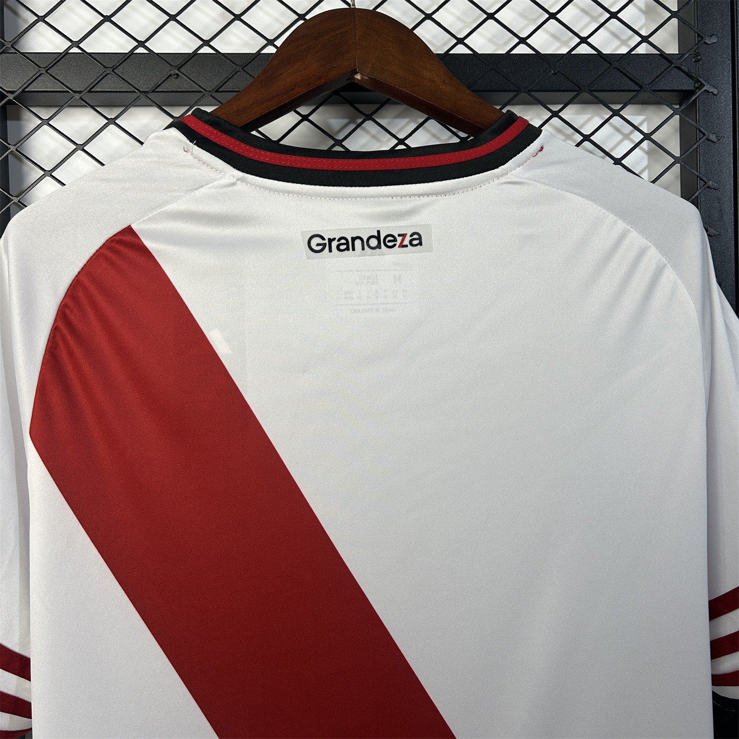 River Plate 25-26 Home Unsponsored Jersey - Fans Version - ReplicasJersey