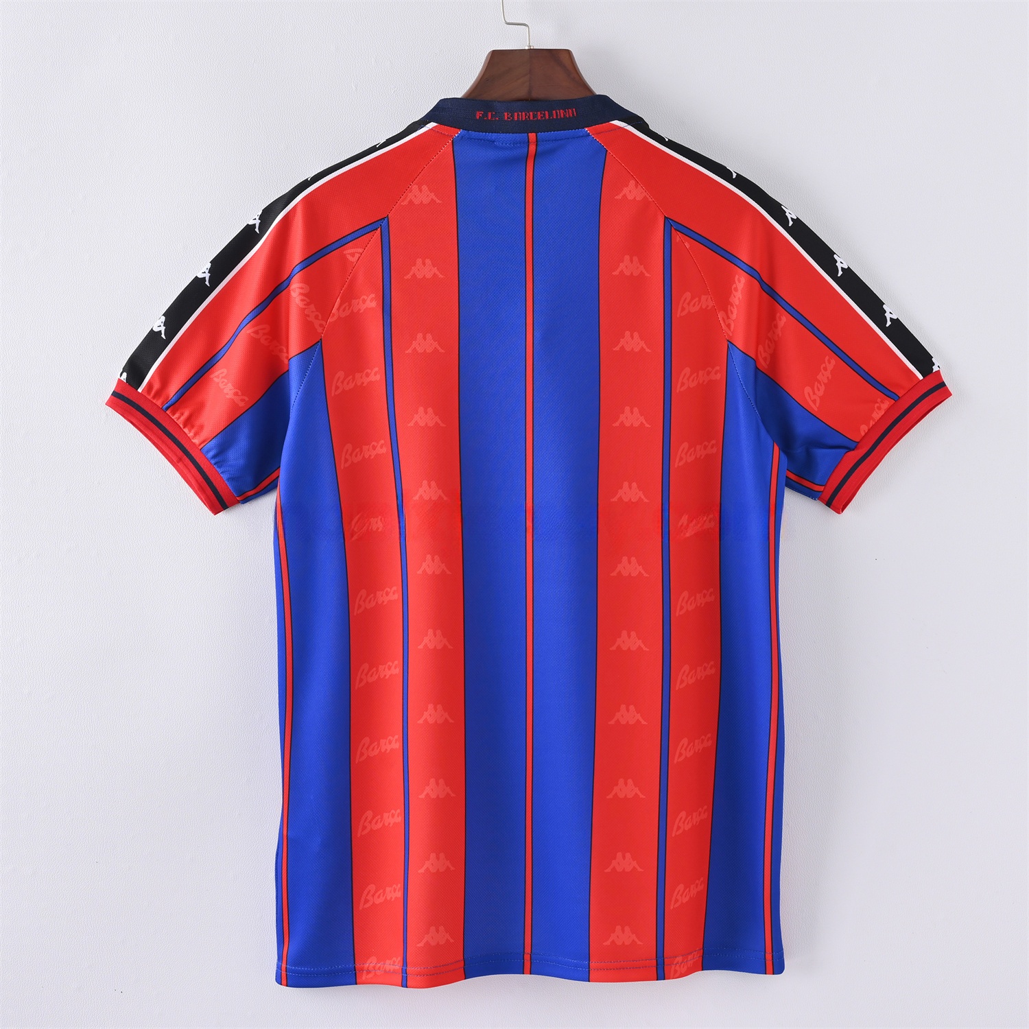 B.A.R.S.A Retro 1997-98 Home Jersey - ReplicasJersey