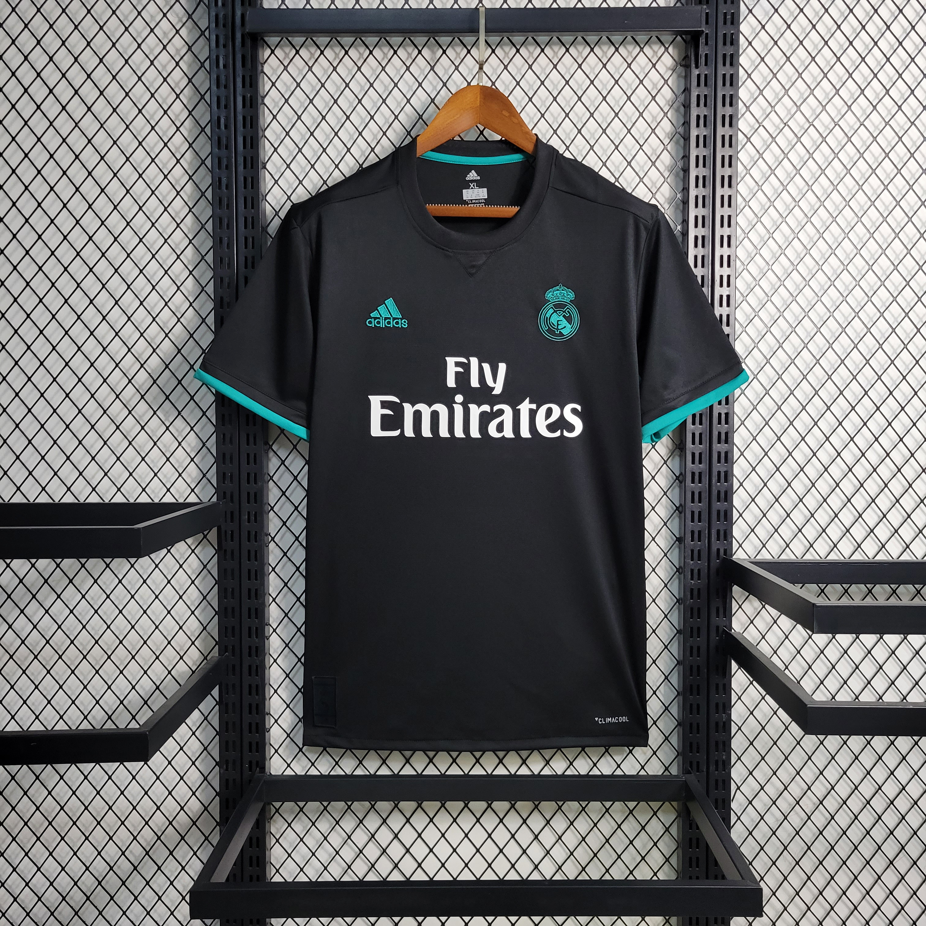 Retro Real Madrid 17-18 Away Stadium Jersey - ReplicasJersey