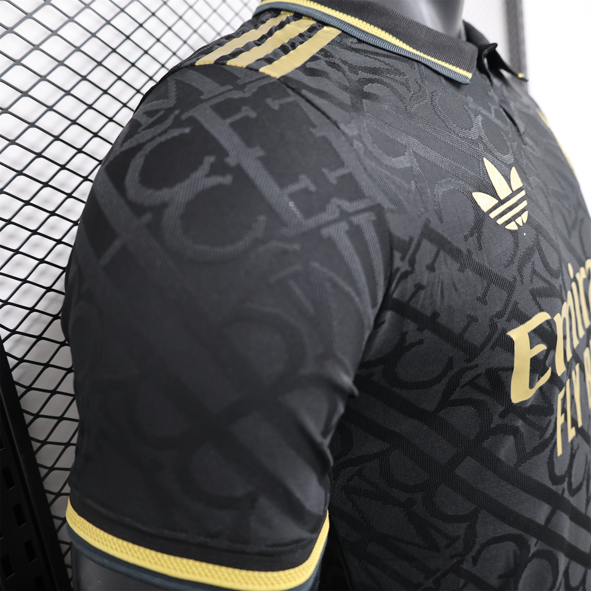 Real Madrid 24-25 Black Gold Special Edition Jersey - Player Version - ReplicasJersey