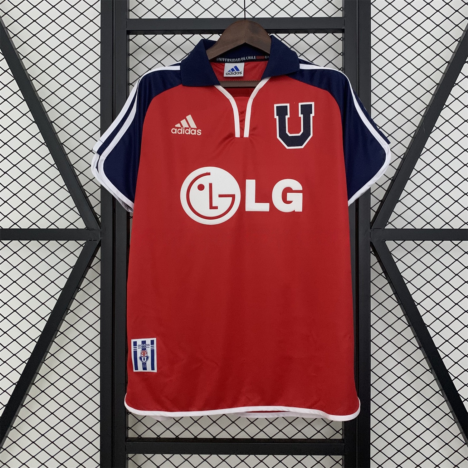 Retro Universidad De Chile 2001-02 Away Jersey - ReplicasJersey