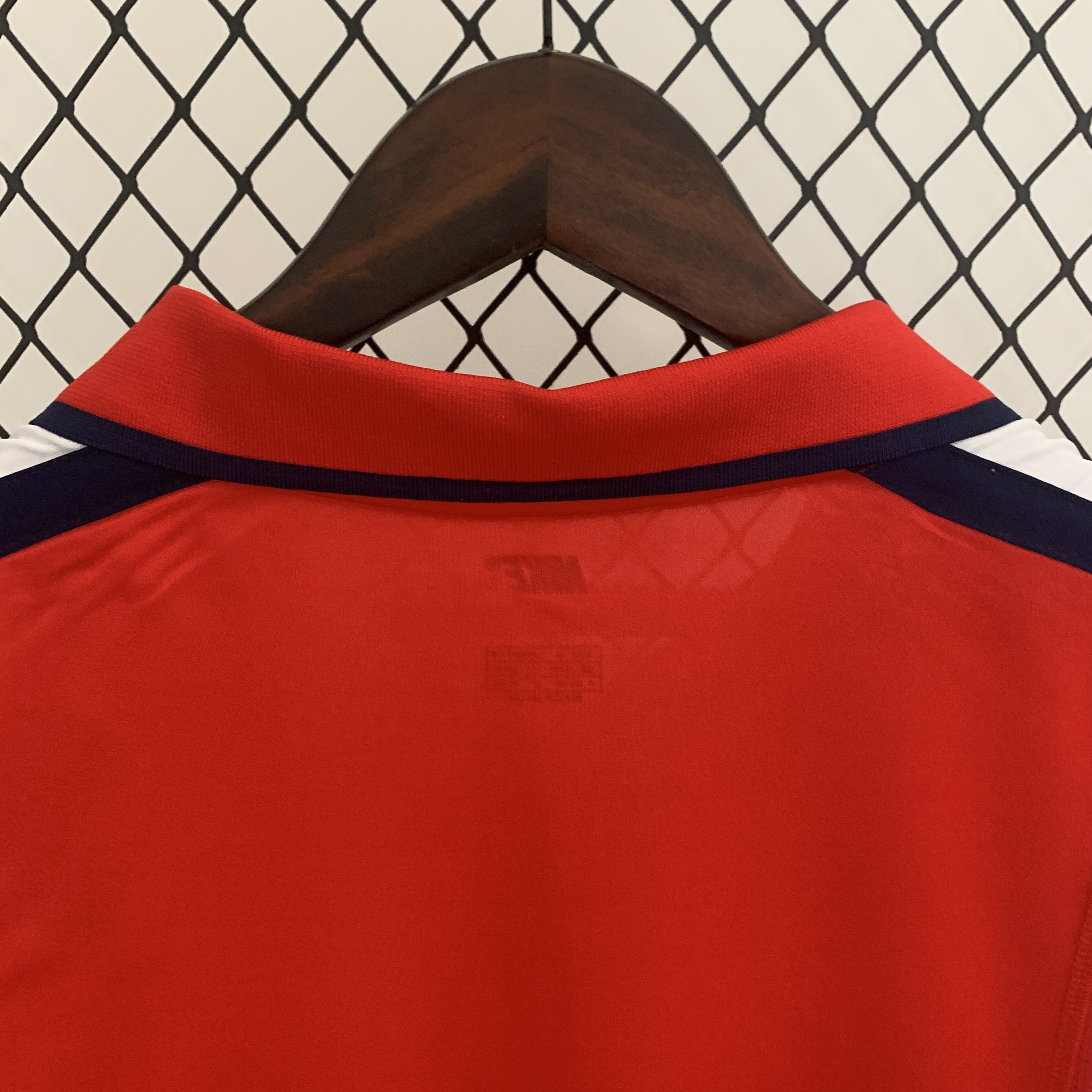 Retro Arsenal 01-02 Home Stadium Jersey - ReplicasJersey
