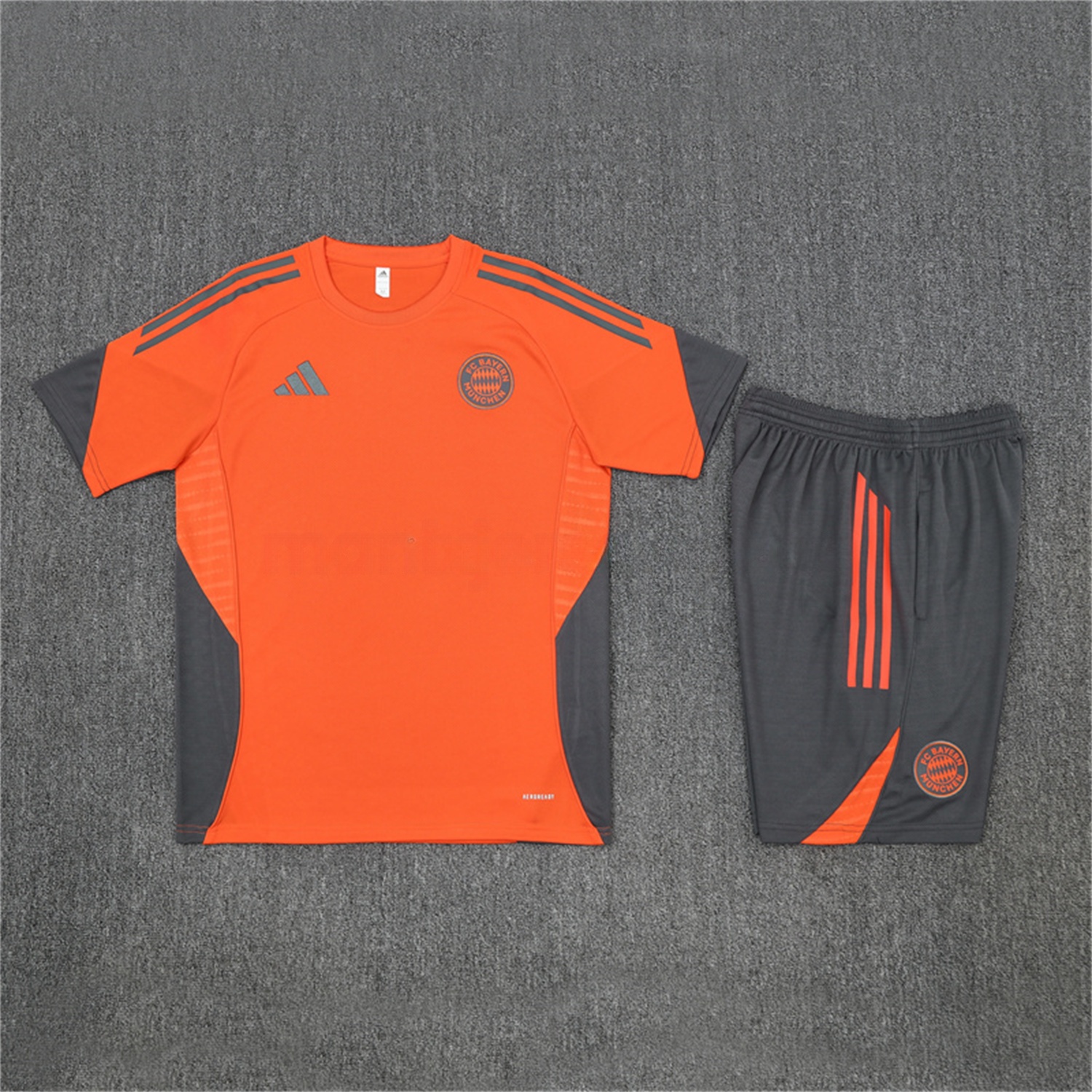 Bayern Munich 25-26 Kids Short-Sleeve Training Set - Orange Top & Gray shorts - ReplicasJersey