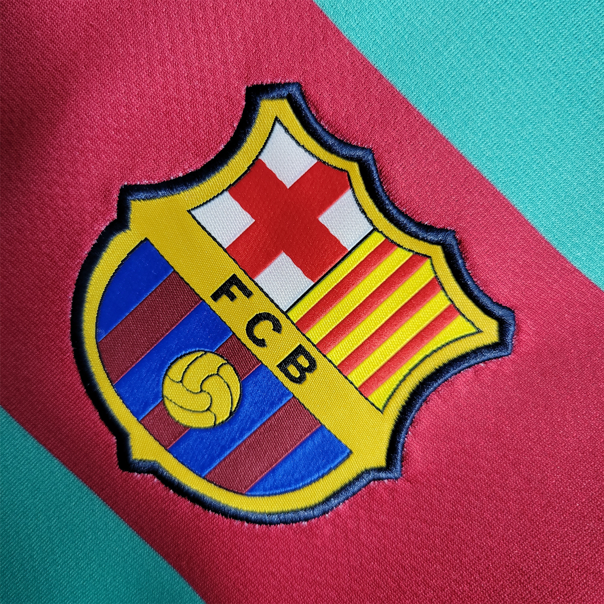 B.A.R.S.A Retro 10-11 Away Stadium Jersey - ReplicasJersey