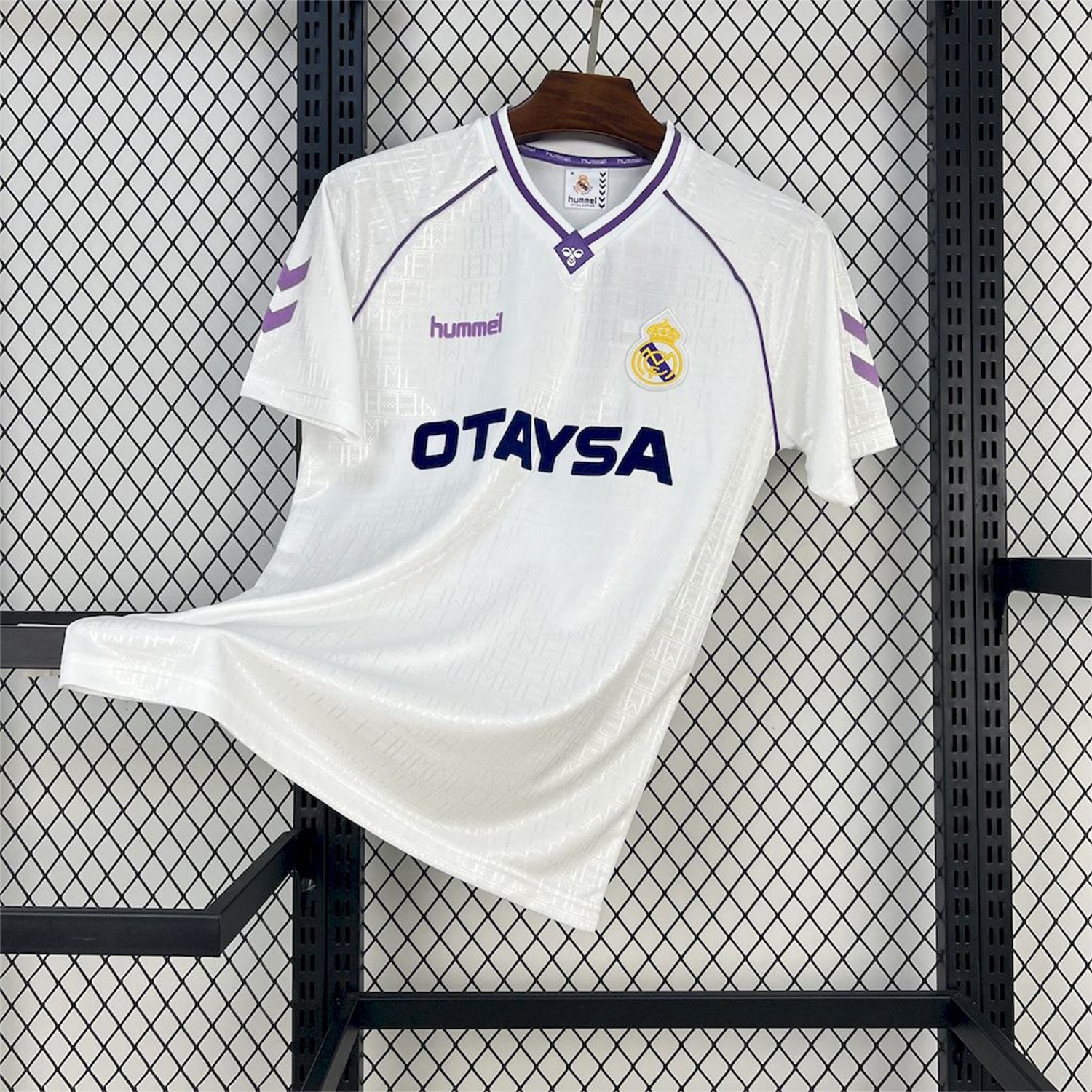 Retro Real Madrid 1990-92 Home Jersey - ReplicasJersey