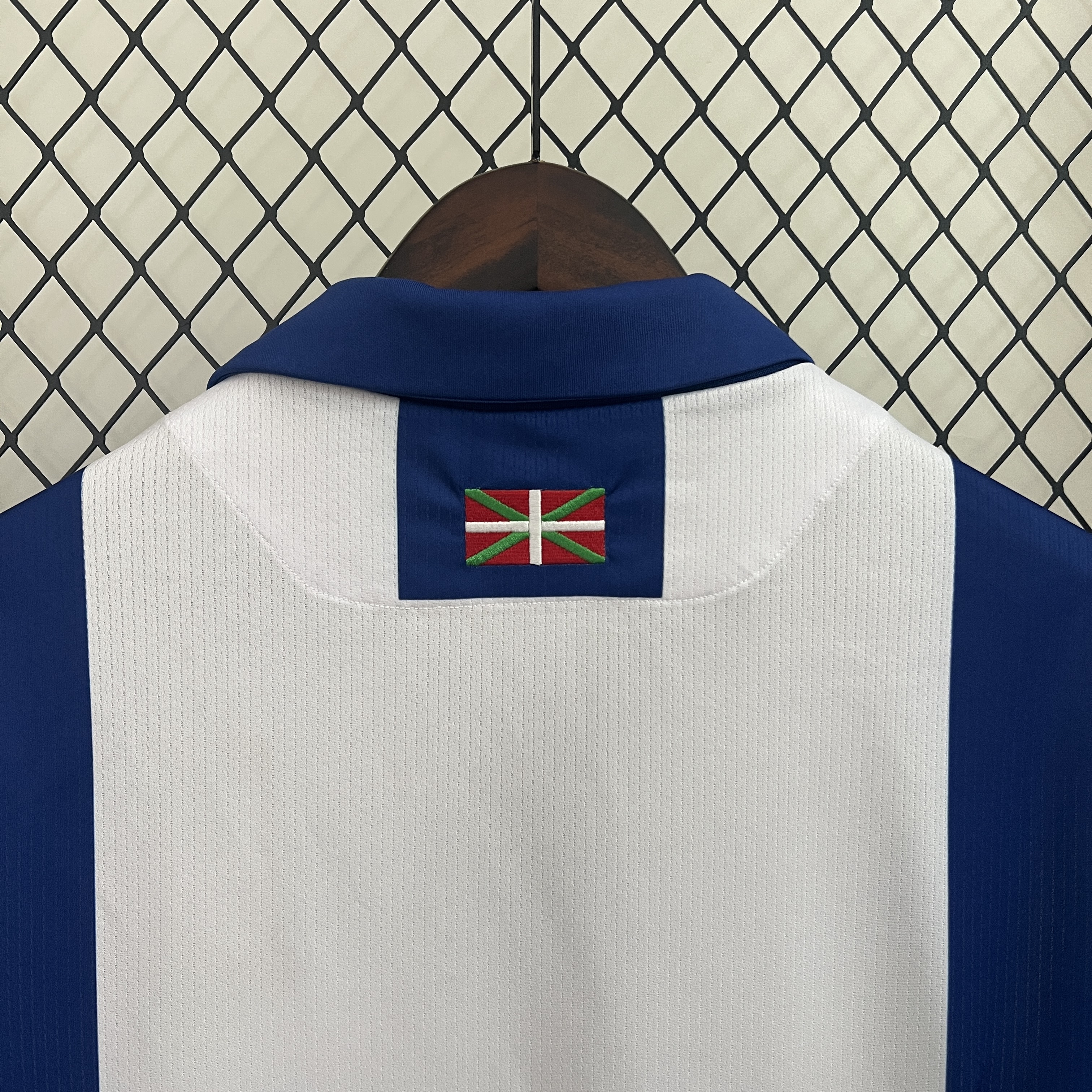 Real Sociedad 24-25 Home Stadium Jersey - Fans Version - ReplicasJersey
