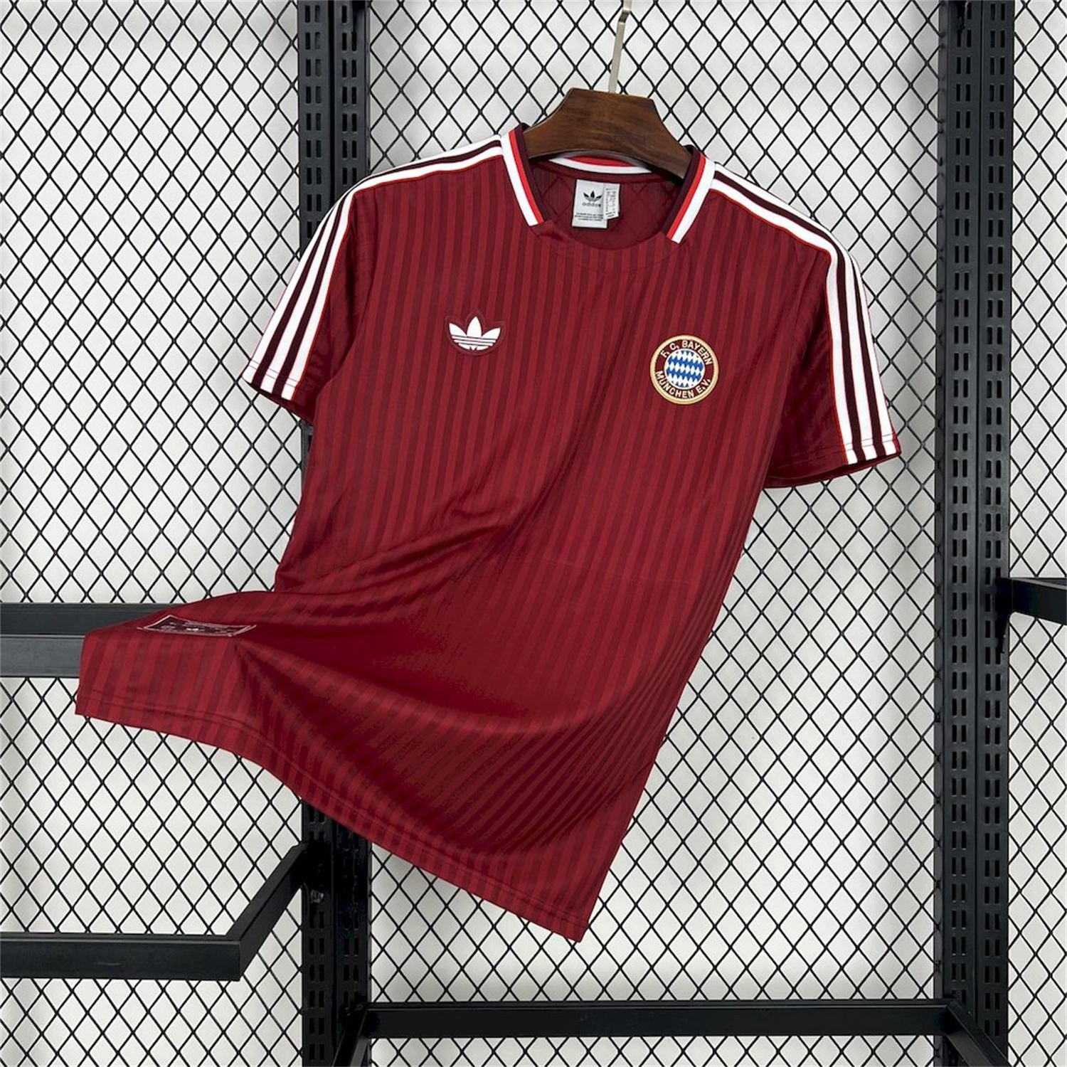 Bayern Munich 24-25 Red Terrace Icon Retro Jersey - Fans Version - ReplicasJersey