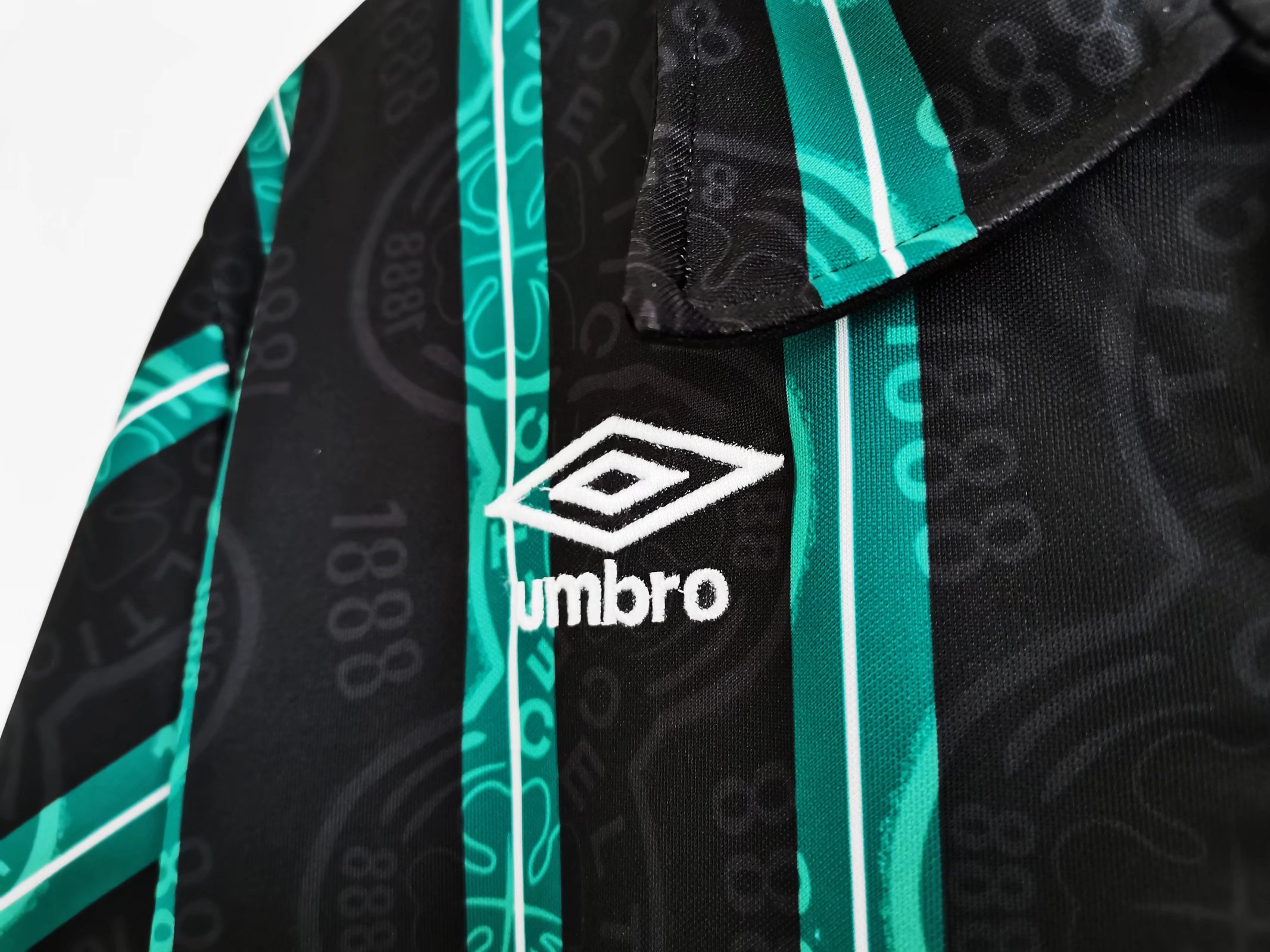 Retro Celtic 1992-93 Away Stadium Jersey - ReplicasJersey