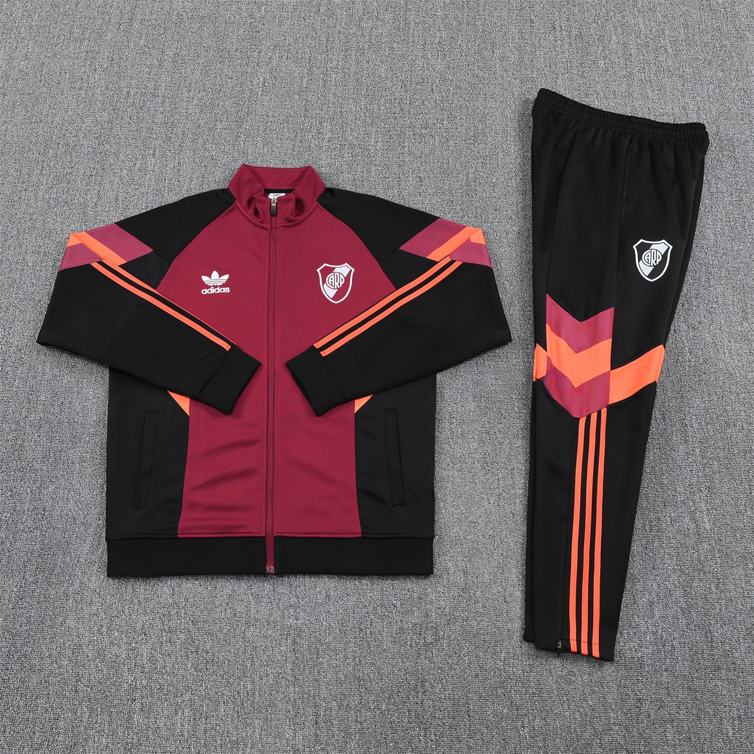 River Plate 25-26 Terrace Jacket Training Tracksuit - Deep Red Jackets & Black Pants - ReplicasJersey