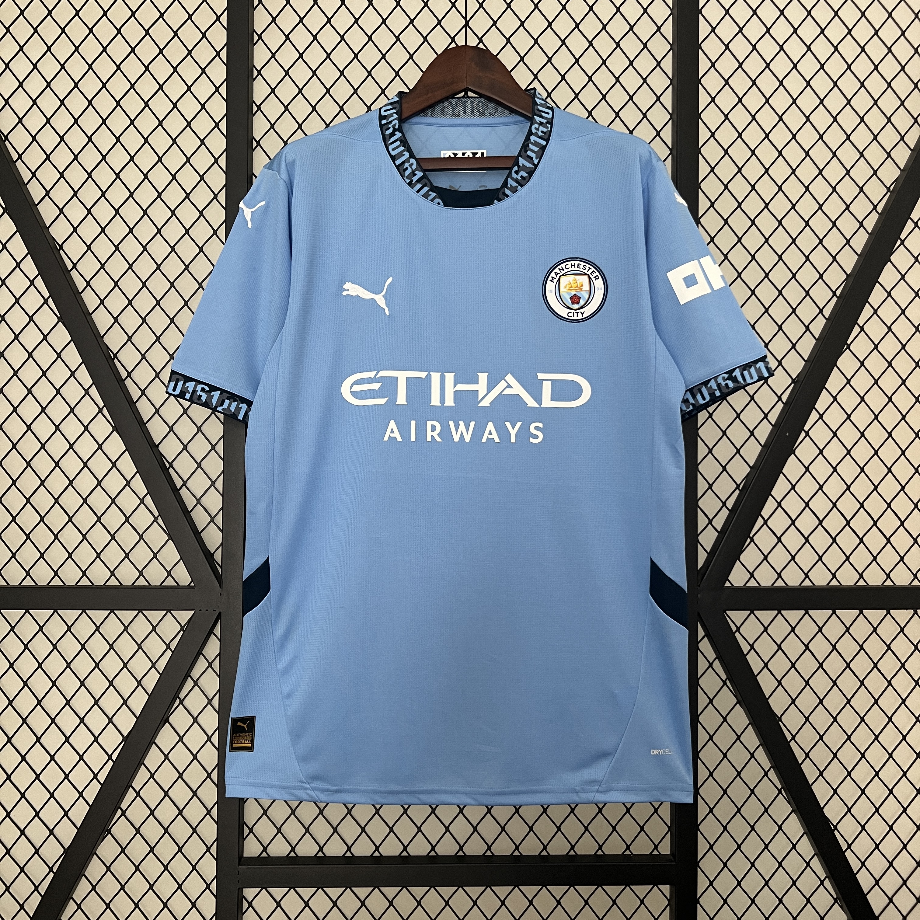 Manchester City 24-25 Home Stadium Jersey - Fans Version - ReplicasJersey
