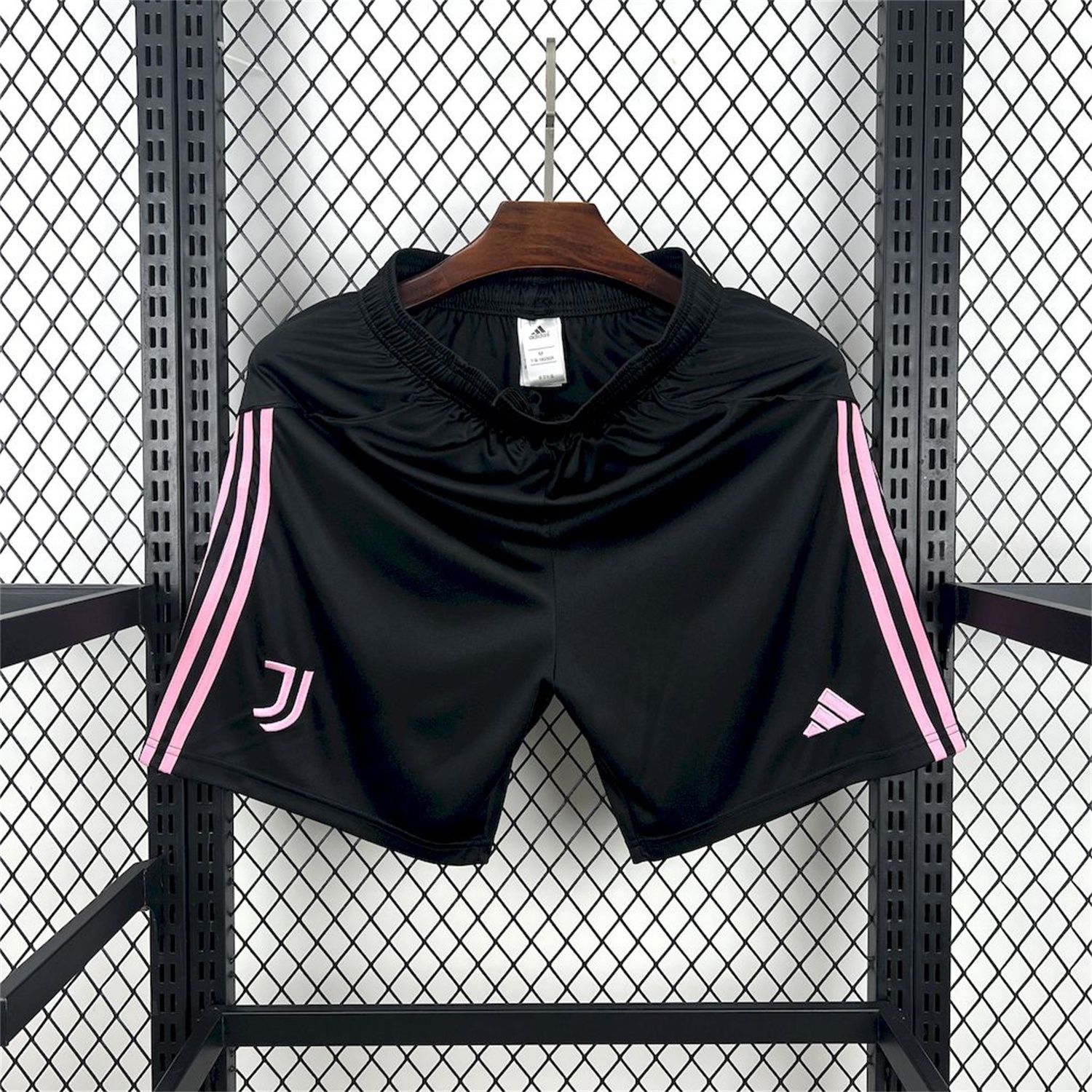 Juventus 25-26 Home Black Shorts - Fans Version - ReplicasJersey