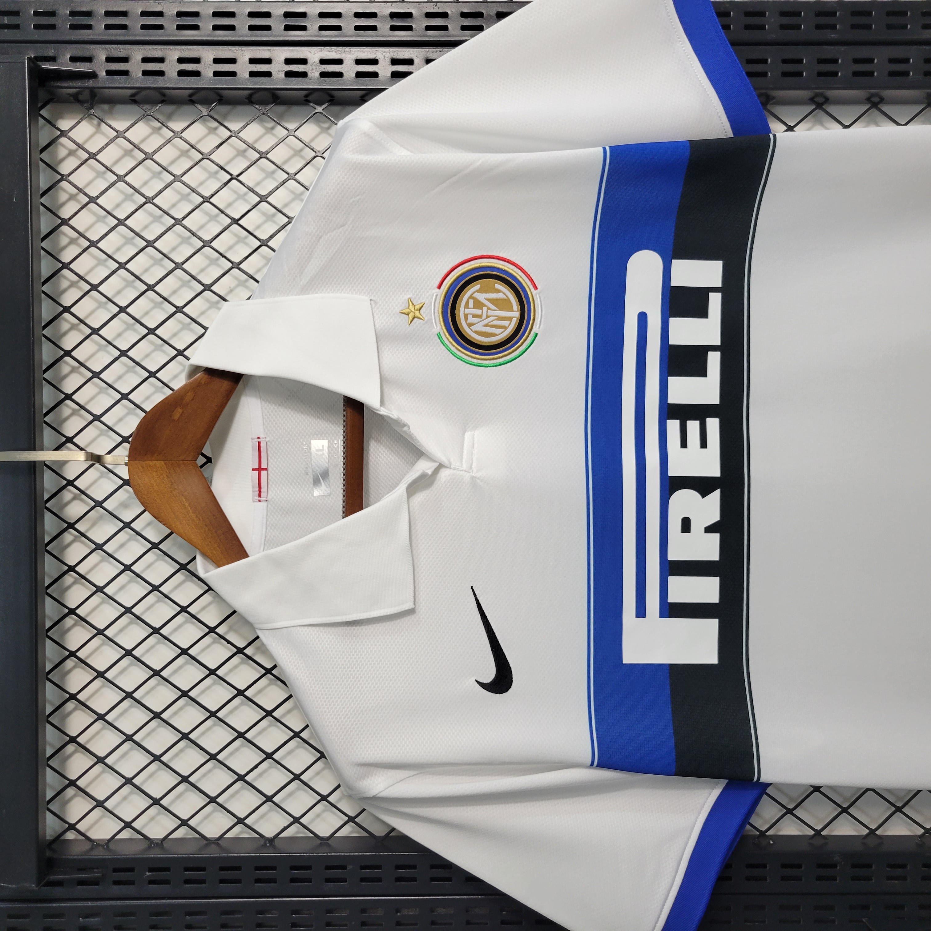 Retro Inter Milan 09-10 Away Stadium Jersey - ReplicasJersey
