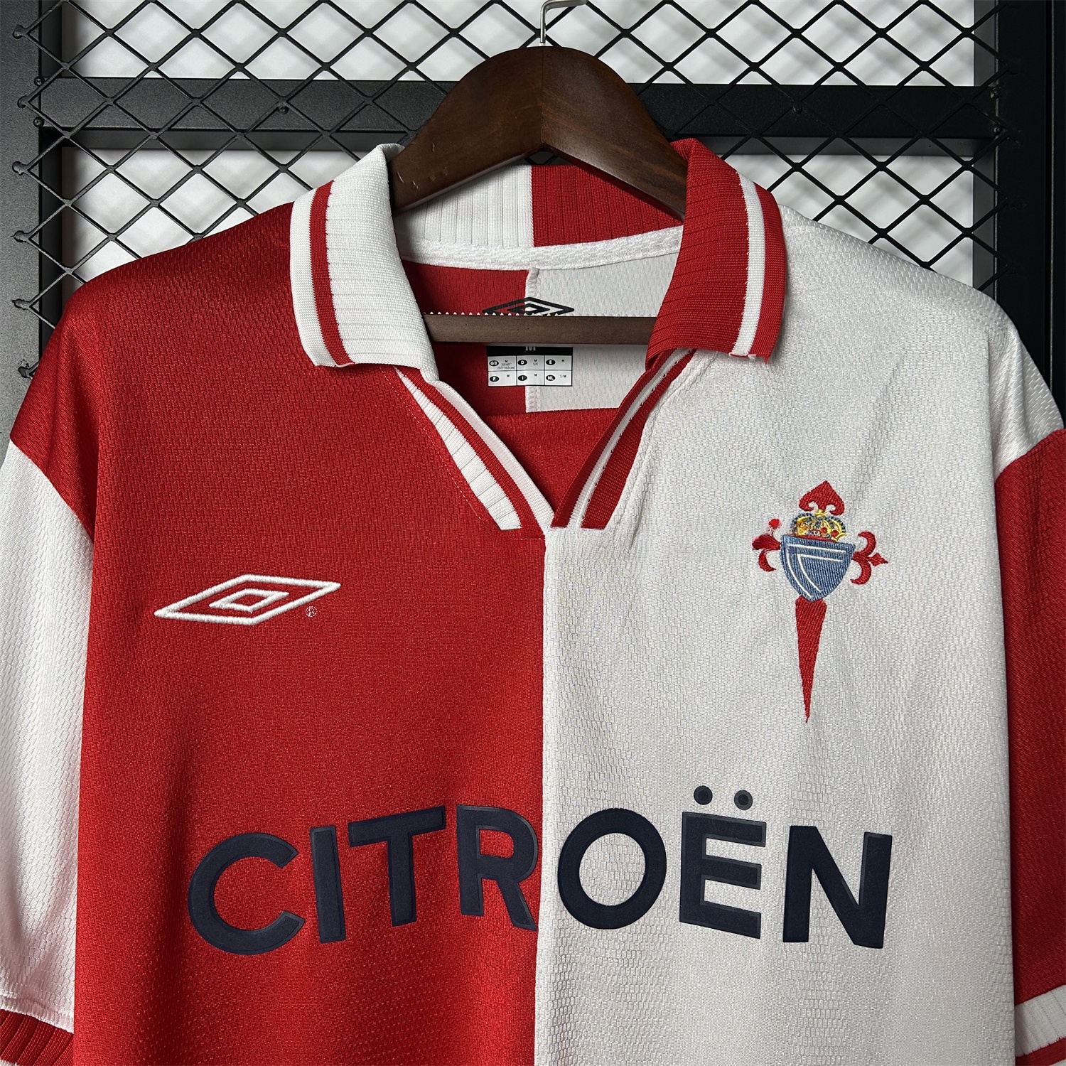 Retro Celta Vigo 2001-02 Away Jersey - ReplicasJersey